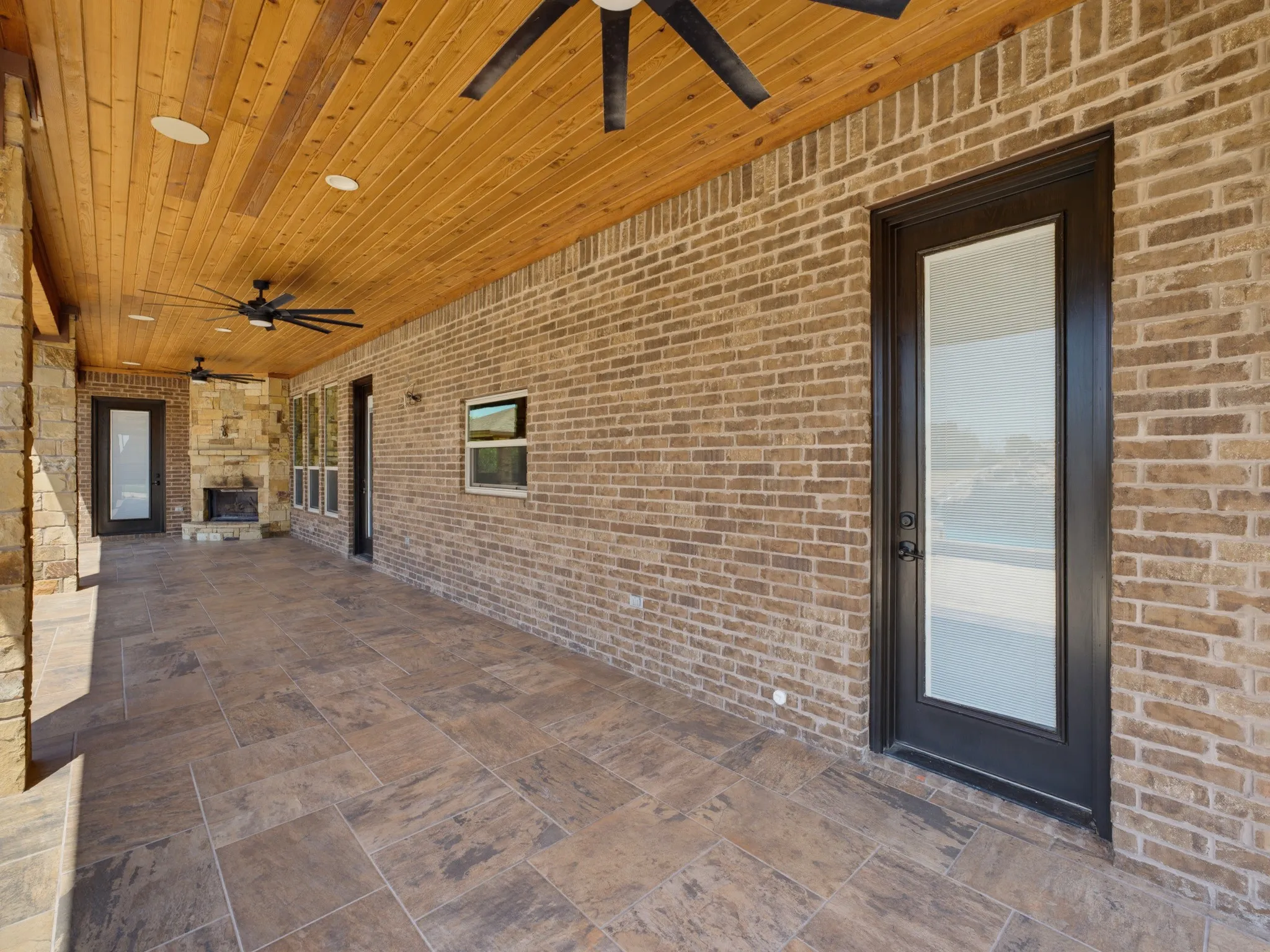 Single Family Residence For Sale in Wise County , 189 Hlavek Road, Decatur, Texas 76234, 6 Bedroom, 6 Bathroom, 10 Garage spaces, 8,074 Sqft, built in 2007, mls#21359680, Real Estate Agent in Decatur, Homes For Sale in Wise county, Homes For Sale in Decatur, Realtor in Decatur Texas, Real Estate Brokerage Independent Realty Texas, Luminita Cordes Realtor