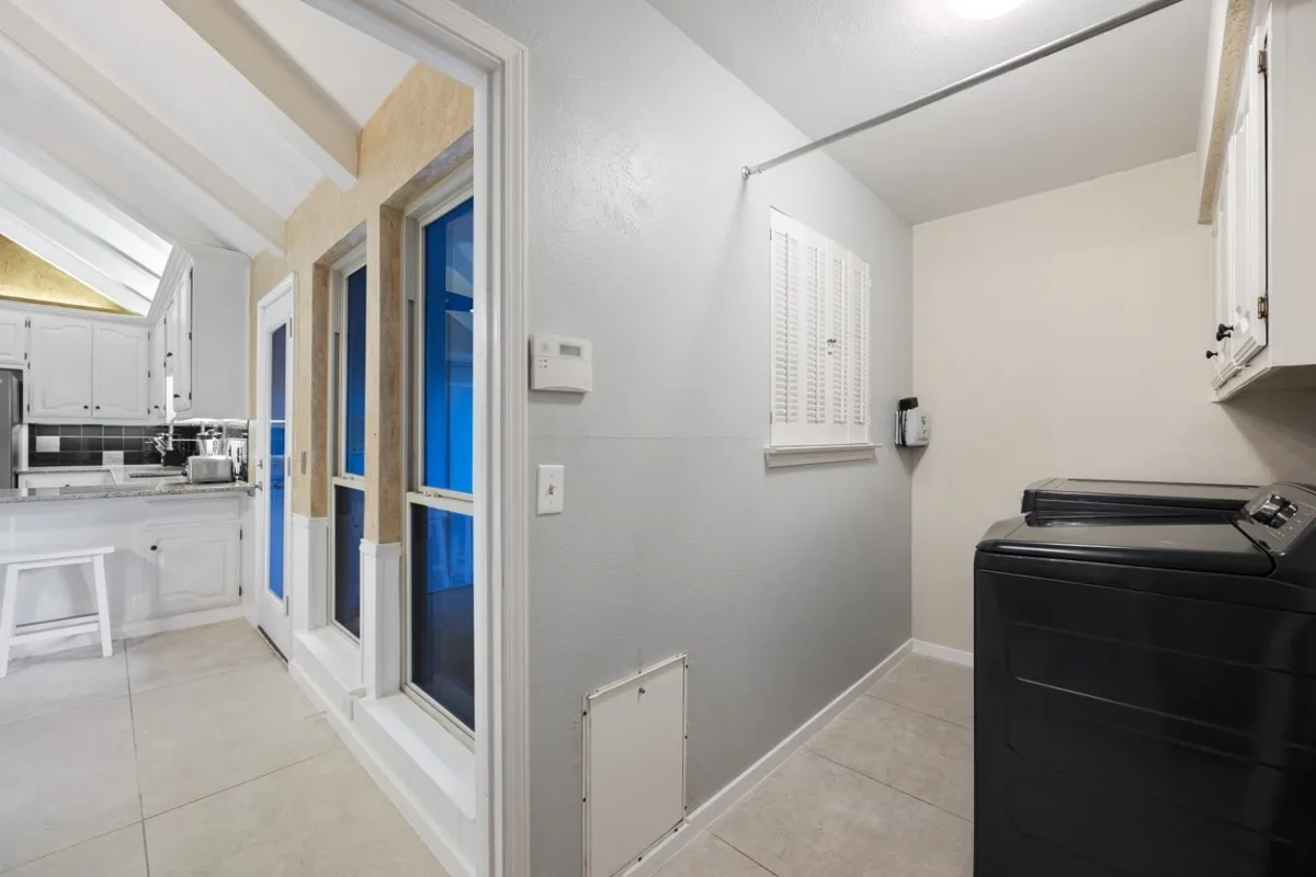 Single Family Residence For Rent in Collin County , 18104 Aramis Lane, Dallas, Texas 75252, 4 Bedroom, 3 Bathroom, 2 Garage spaces, 2,308 Sqft, built in 1981, mls#21359733, Real Estate Agent in Dallas, Homes For Rent in Collin county, Homes For Rent in Dallas, Realtor in Dallas Texas, Real Estate Brokerage Independent Realty Texas, Luminita Cordes Realtor