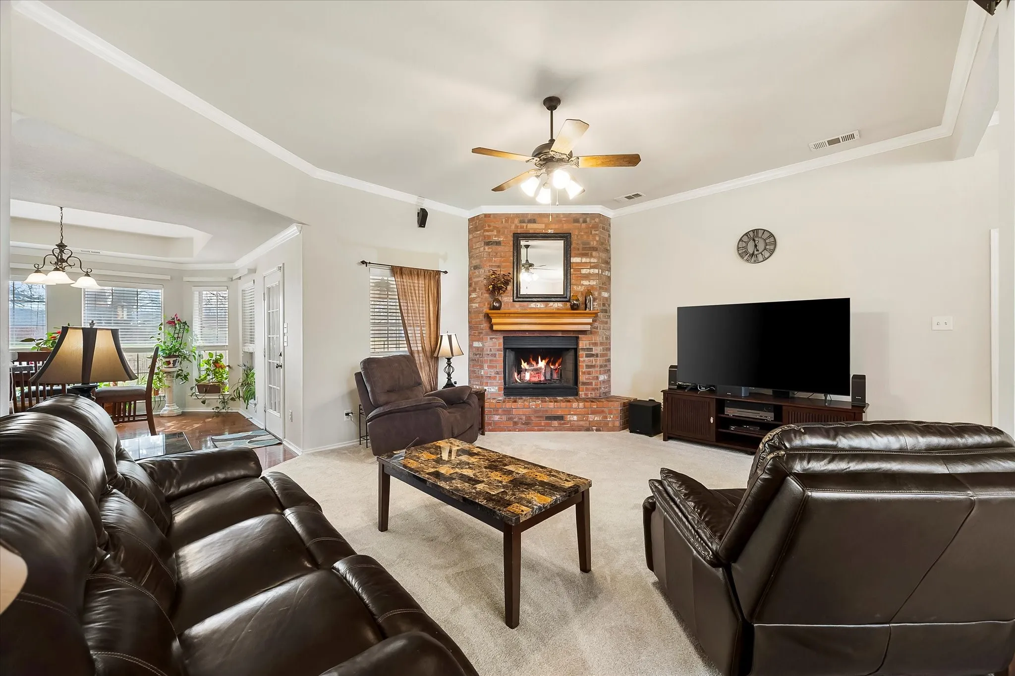 Single Family Residence For Sale in Kaufman County , 1025 Oak Hollow Lane, Combine, Texas 75159, 4 Bedroom, 3 Bathroom, 2 Garage spaces, 2,560 Sqft, built in 2002, mls#21359328, Real Estate Agent in Combine, Homes For Sale in Kaufman county, Homes For Sale in Combine, Realtor in Combine Texas, Real Estate Brokerage Independent Realty Texas, Luminita Cordes Realtor