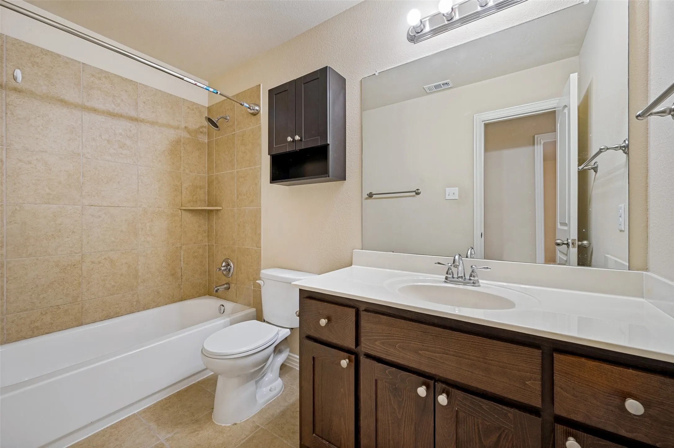 Townhouse For Sale in Dallas County , 4423 Samarth Street, Irving, Texas 75061, 4 Bedroom, 3 Bathroom, 2 Garage spaces, 2,320 Sqft, built in 2017, mls#21357524, Real Estate Agent in Irving, Homes For Sale in Dallas county, Homes For Sale in Irving, Realtor in Irving Texas, Real Estate Brokerage Independent Realty Texas, Luminita Cordes Realtor
