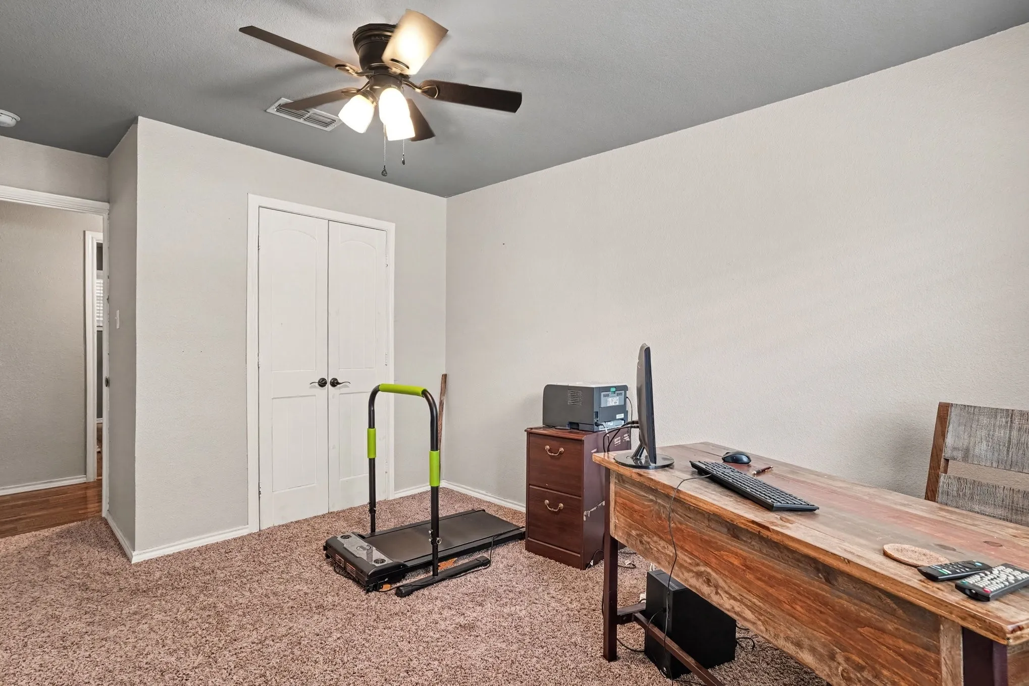 Single Family Residence For Sale in Johnson County , 3845 County Road 415, Alvarado, Texas 76009, 2 Bedroom, 2 Bathroom, 2 Garage spaces, 1,916 Sqft, built in 1965, mls#21356998, Real Estate Agent in Alvarado, Homes For Sale in Johnson county, Homes For Sale in Alvarado, Realtor in Alvarado Texas, Real Estate Brokerage Independent Realty Texas, Luminita Cordes Realtor