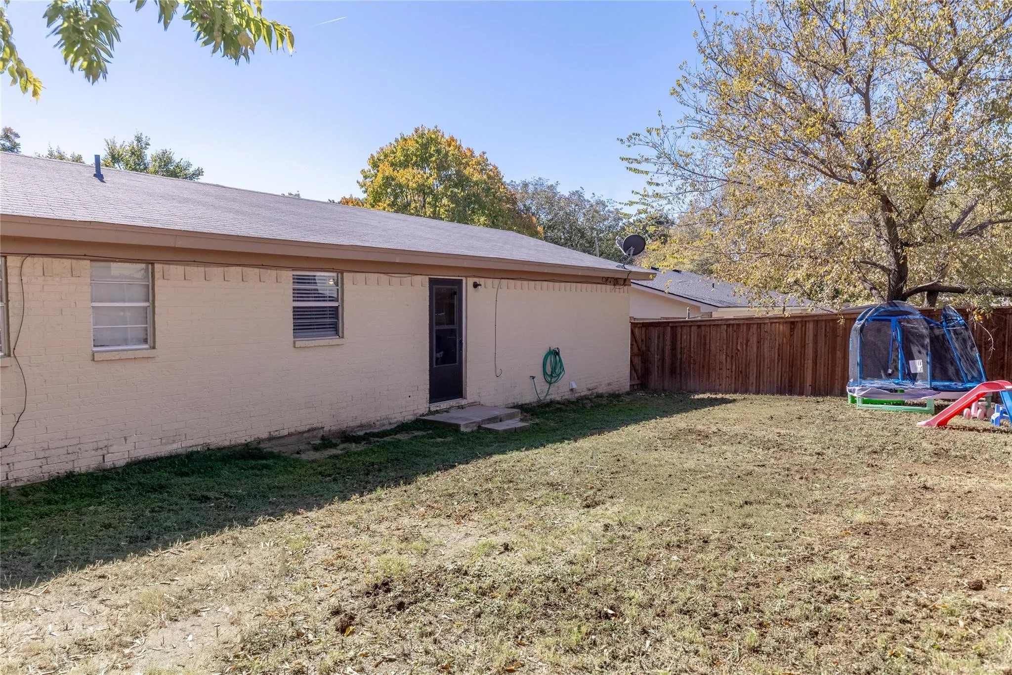 Single Family Residence For Sale in Wise County , 200 Hale Avenue, Decatur, Texas 76234, 3 Bedroom, 2 Bathroom, Garage spaces, 1,118 Sqft, built in 1965, mls#21359488, Real Estate Agent in Decatur, Homes For Sale in Wise county, Homes For Sale in Decatur, Realtor in Decatur Texas, Real Estate Brokerage Independent Realty Texas, Luminita Cordes Realtor