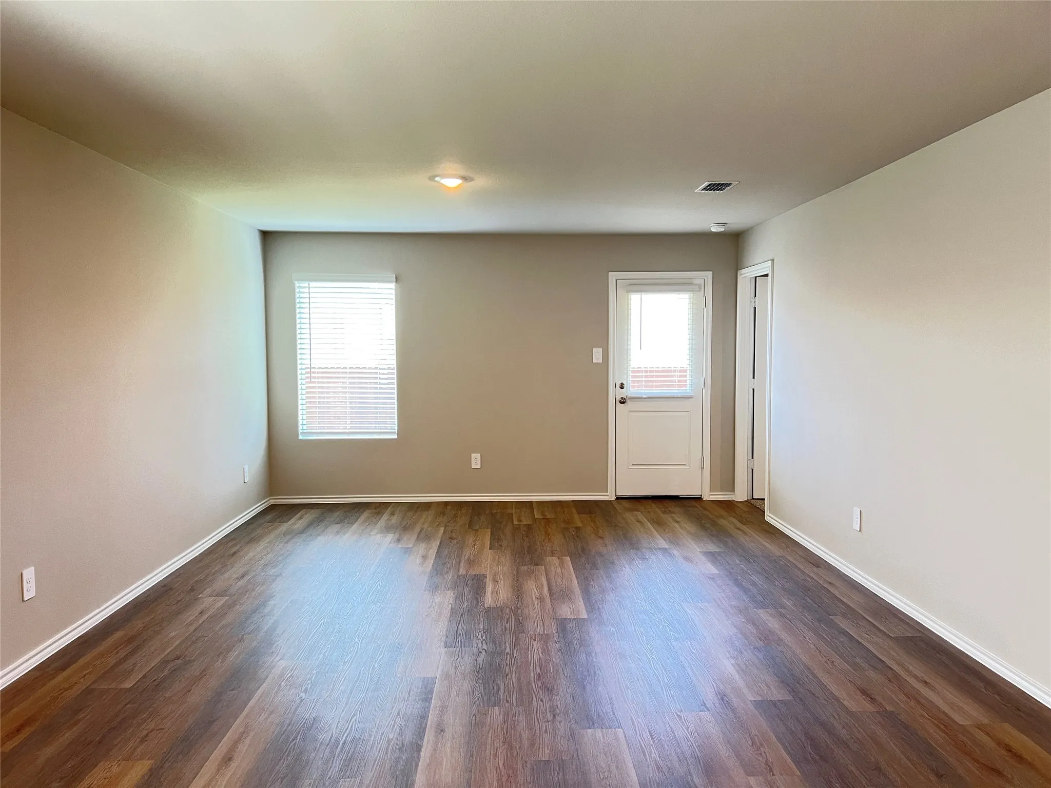 Single Family Residence For Rent in Denton County , 5557 Rollins Drive, Krum, Texas 76249, 4 Bedroom, 2 Bathroom, 2 Garage spaces, 1,566 Sqft, built in 2026, mls#21359746, Real Estate Agent in Krum, Homes For Rent in Denton county, Homes For Rent in Krum, Realtor in Krum Texas, Real Estate Brokerage Independent Realty Texas, Luminita Cordes Realtor