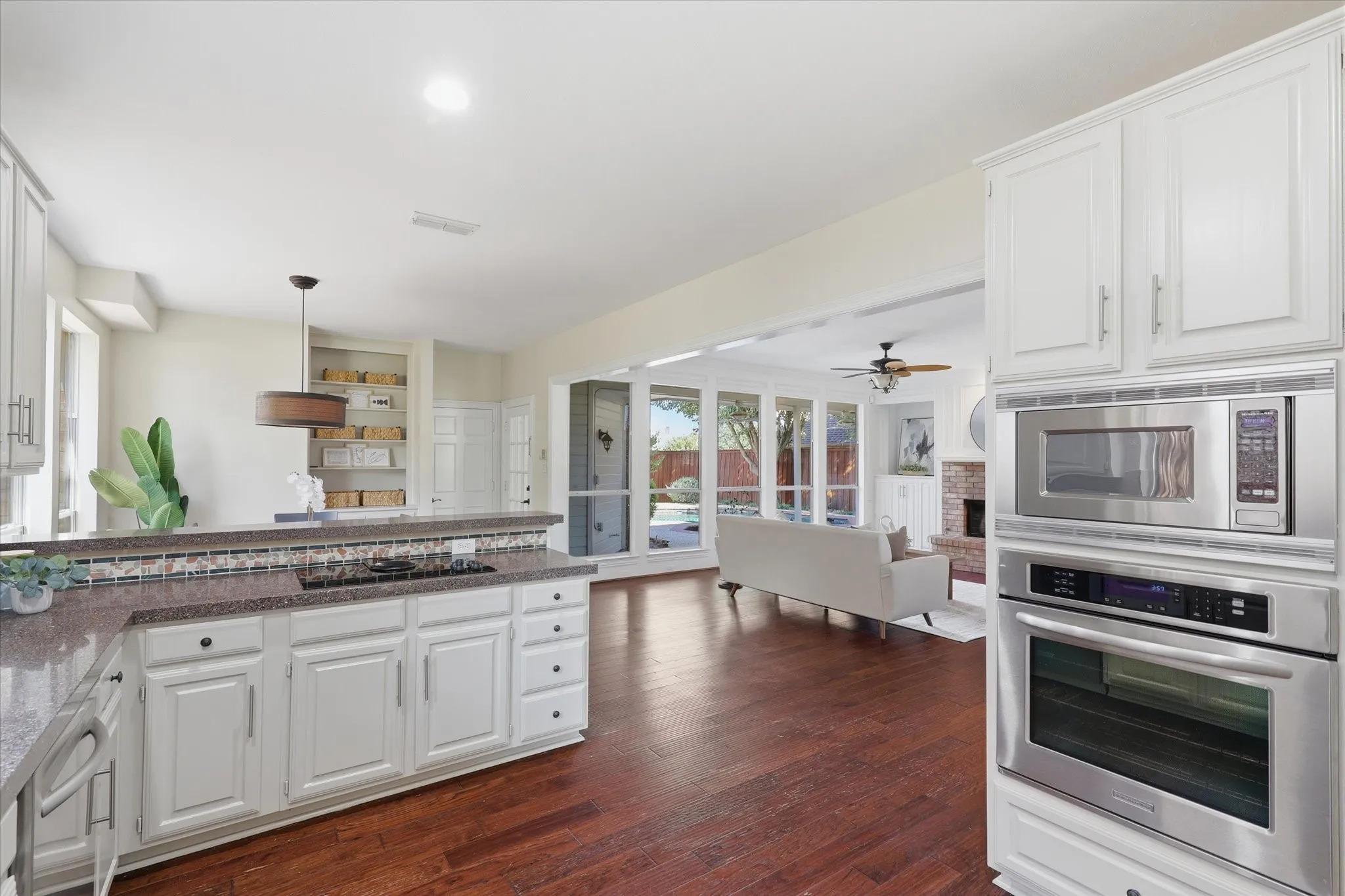 Single Family Residence For Sale in Collin County , 4209 Rockingham Way, Plano, Texas 75093, 5 Bedroom, 4 Bathroom, 2 Garage spaces, 3,645 Sqft, built in 1990, mls#21359749, Real Estate Agent in Plano, Homes For Sale in Collin county, Homes For Sale in Plano, Realtor in Plano Texas, Real Estate Brokerage Independent Realty Texas, Luminita Cordes Realtor