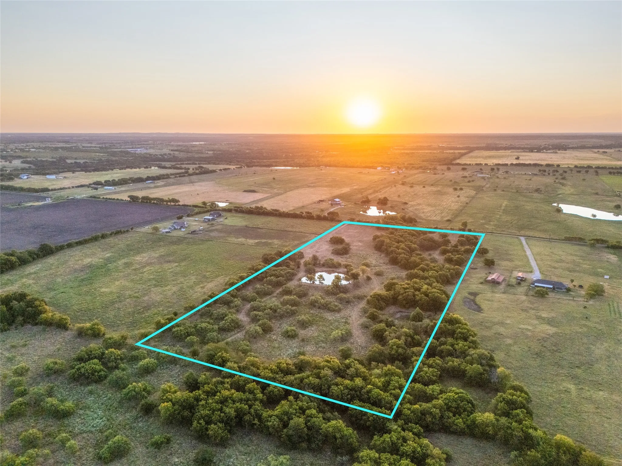 Unimproved Land For Sale in Grayson County , TBD HAZELWOOD, Sherman, Texas 75092, 0, 0, Garage spaces, 0 Sqft, built in 0, mls#21359757, Real Estate Agent in Sherman, Homes For Sale in Grayson county, Homes For Sale in Sherman, Realtor in Sherman Texas, Real Estate Brokerage Independent Realty Texas, Luminita Cordes Realtor