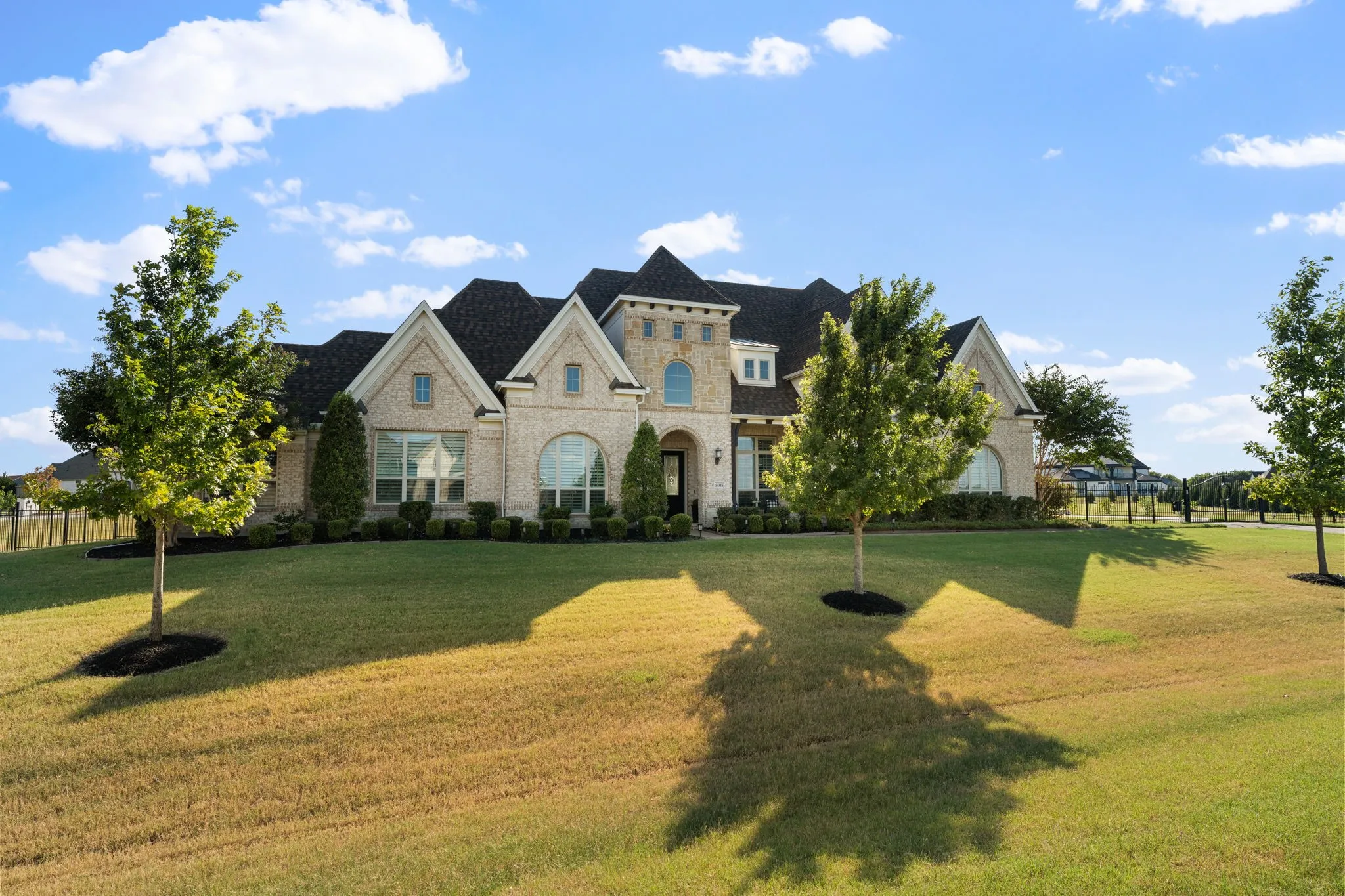 Single Family Residence For Sale in Collin County , 5405 Middleton Drive, Parker, Texas 75002, 4 Bedroom, 6 Bathroom, 4 Garage spaces, 4,996 Sqft, built in 2019, mls#21358695, Real Estate Agent in Parker, Homes For Sale in Collin county, Homes For Sale in Parker, Realtor in Parker Texas, Real Estate Brokerage Independent Realty Texas, Luminita Cordes Realtor