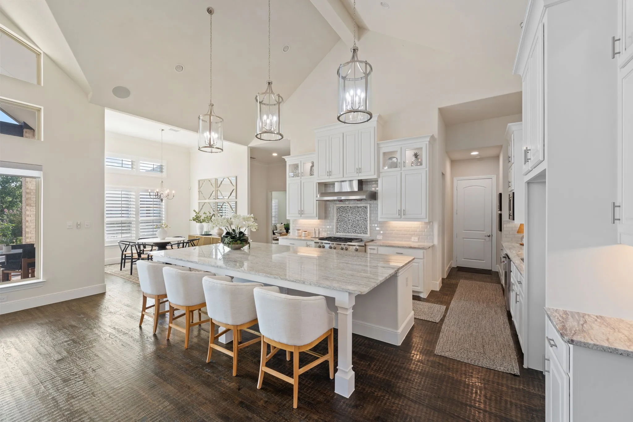 Single Family Residence For Sale in Collin County , 5405 Middleton Drive, Parker, Texas 75002, 4 Bedroom, 6 Bathroom, 4 Garage spaces, 4,996 Sqft, built in 2019, mls#21358695, Real Estate Agent in Parker, Homes For Sale in Collin county, Homes For Sale in Parker, Realtor in Parker Texas, Real Estate Brokerage Independent Realty Texas, Luminita Cordes Realtor