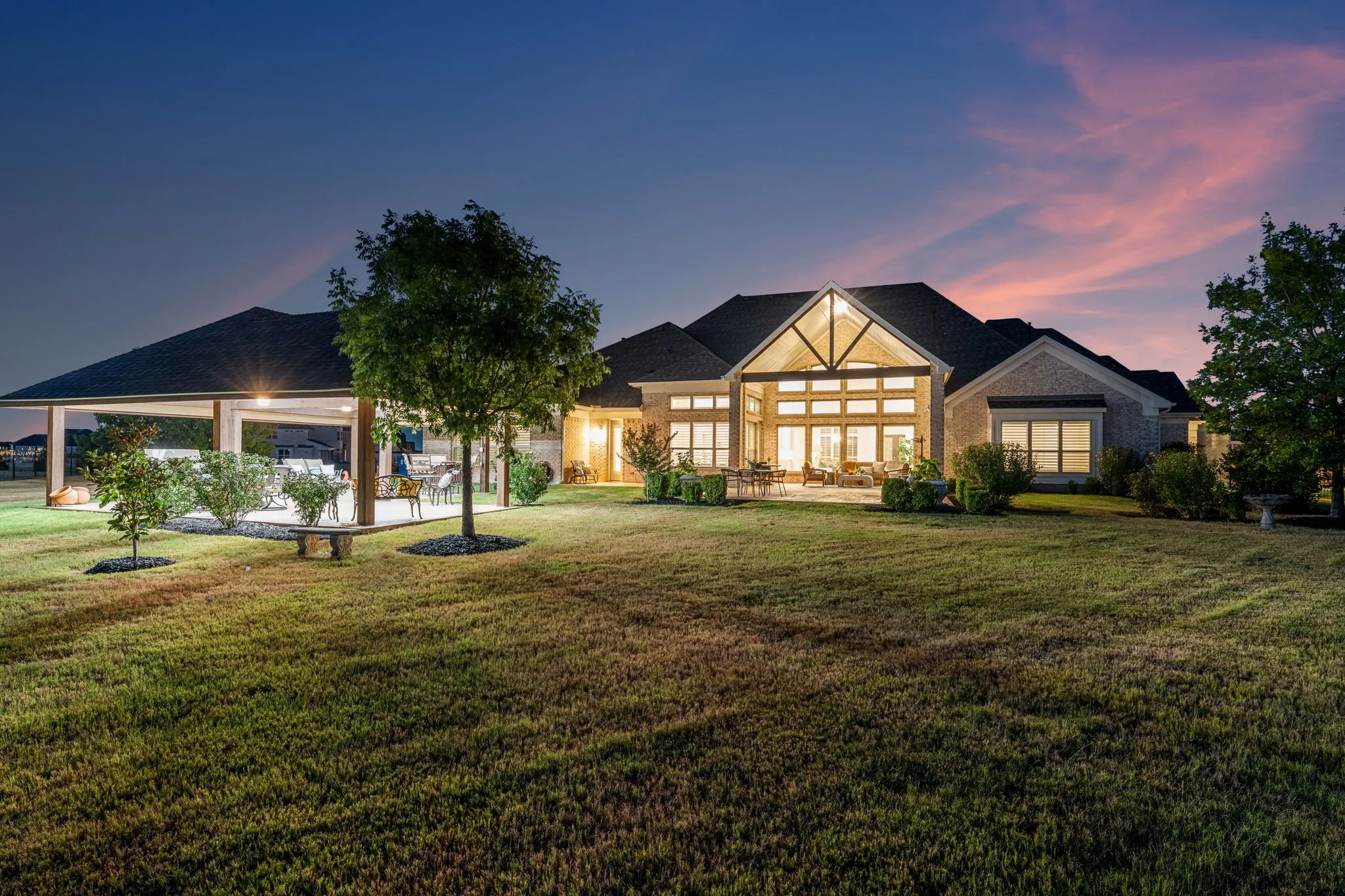 Single Family Residence For Sale in Collin County , 5405 Middleton Drive, Parker, Texas 75002, 4 Bedroom, 6 Bathroom, 4 Garage spaces, 4,996 Sqft, built in 2019, mls#21358695, Real Estate Agent in Parker, Homes For Sale in Collin county, Homes For Sale in Parker, Realtor in Parker Texas, Real Estate Brokerage Independent Realty Texas, Luminita Cordes Realtor