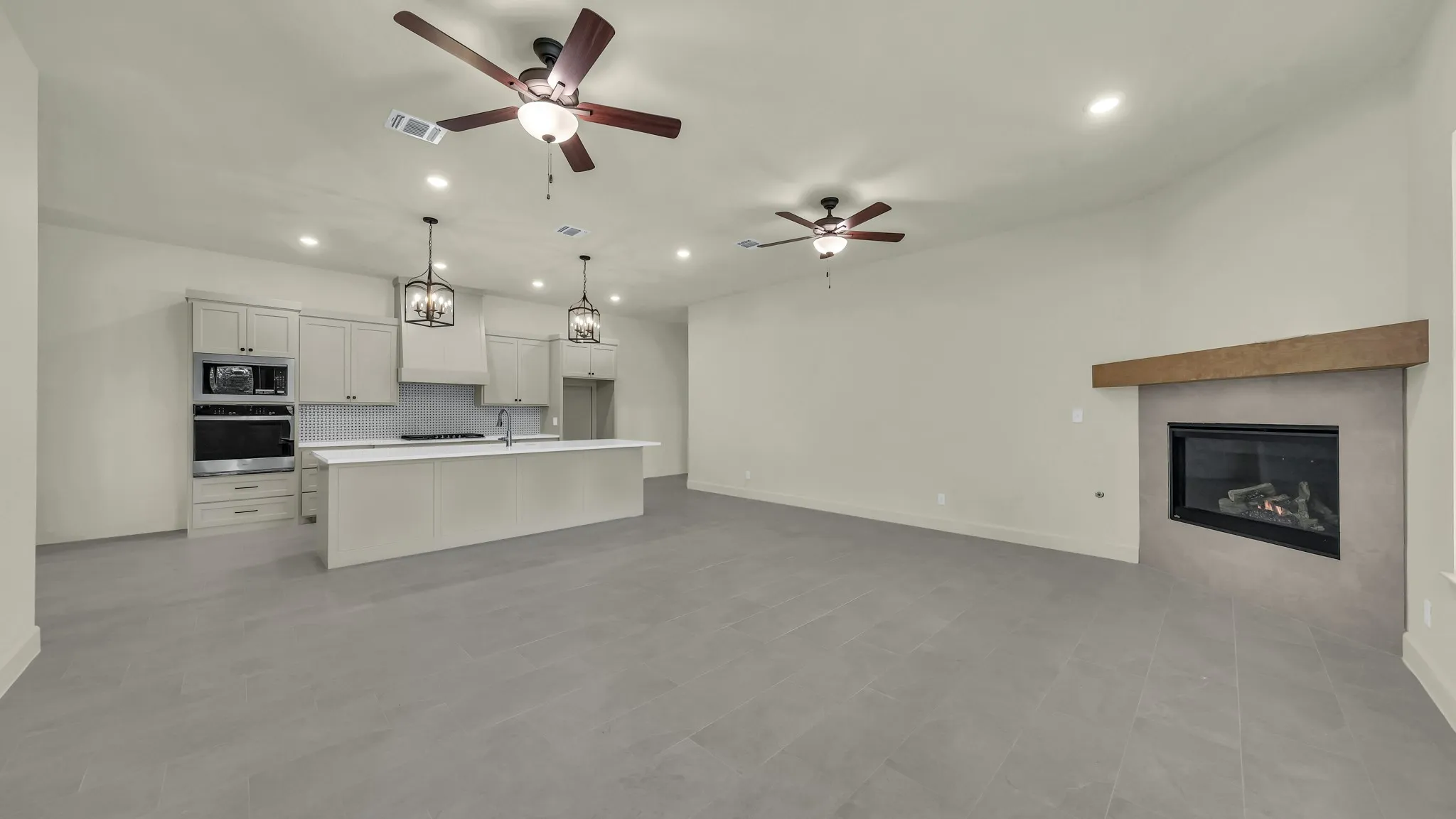 Single Family Residence For Sale in Parker County , 208 Park Villa Lane, Aledo, Texas 76008, 4 Bedroom, 3 Bathroom, 2 Garage spaces, 2,878 Sqft, built in 2026, mls#21359736, Real Estate Agent in Aledo, Homes For Sale in Parker county, Homes For Sale in Aledo, Realtor in Aledo Texas, Real Estate Brokerage Independent Realty Texas, Luminita Cordes Realtor