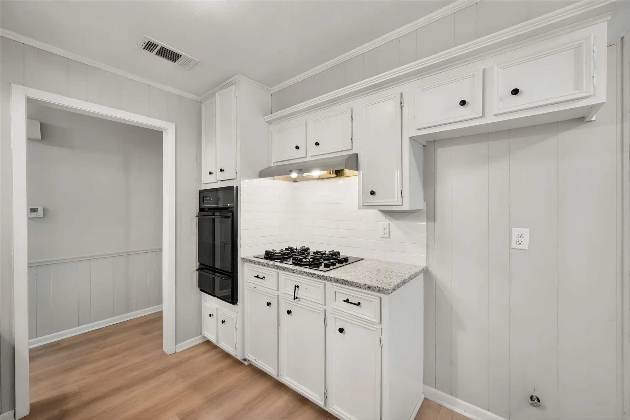 Single Family Residence For Rent in Navarro County , 2604 Fairmont Circle, Corsicana, Texas 75110, 3 Bedroom, 2 Bathroom, 2 Garage spaces, 1,633 Sqft, built in 1975, mls#21359289, Real Estate Agent in Corsicana, Homes For Rent in Navarro county, Homes For Rent in Corsicana, Realtor in Corsicana Texas, Real Estate Brokerage Independent Realty Texas, Luminita Cordes Realtor