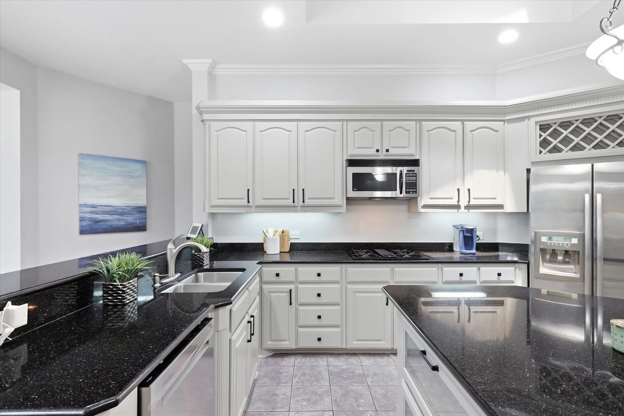 Can you say Chef's Kitchen?  This one has all the options and room you need.
