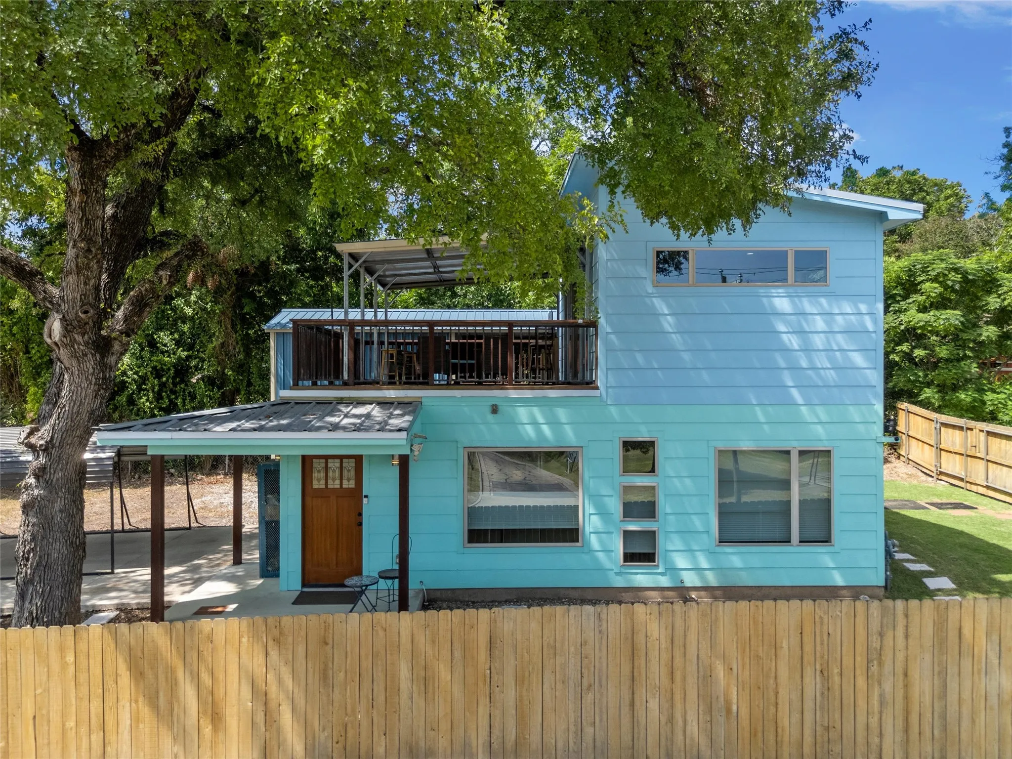 Single Family Residence For Sale in Mc Lennan County , 1501 Burnett Avenue, Waco, Texas 76706, 2 Bedroom, 2 Bathroom, 1 Garage spaces, 943 Sqft, built in 2019, mls#21358841, Real Estate Agent in Waco, Homes For Sale in Mc Lennan county, Homes For Sale in Waco, Realtor in Waco Texas, Real Estate Brokerage Independent Realty Texas, Luminita Cordes Realtor