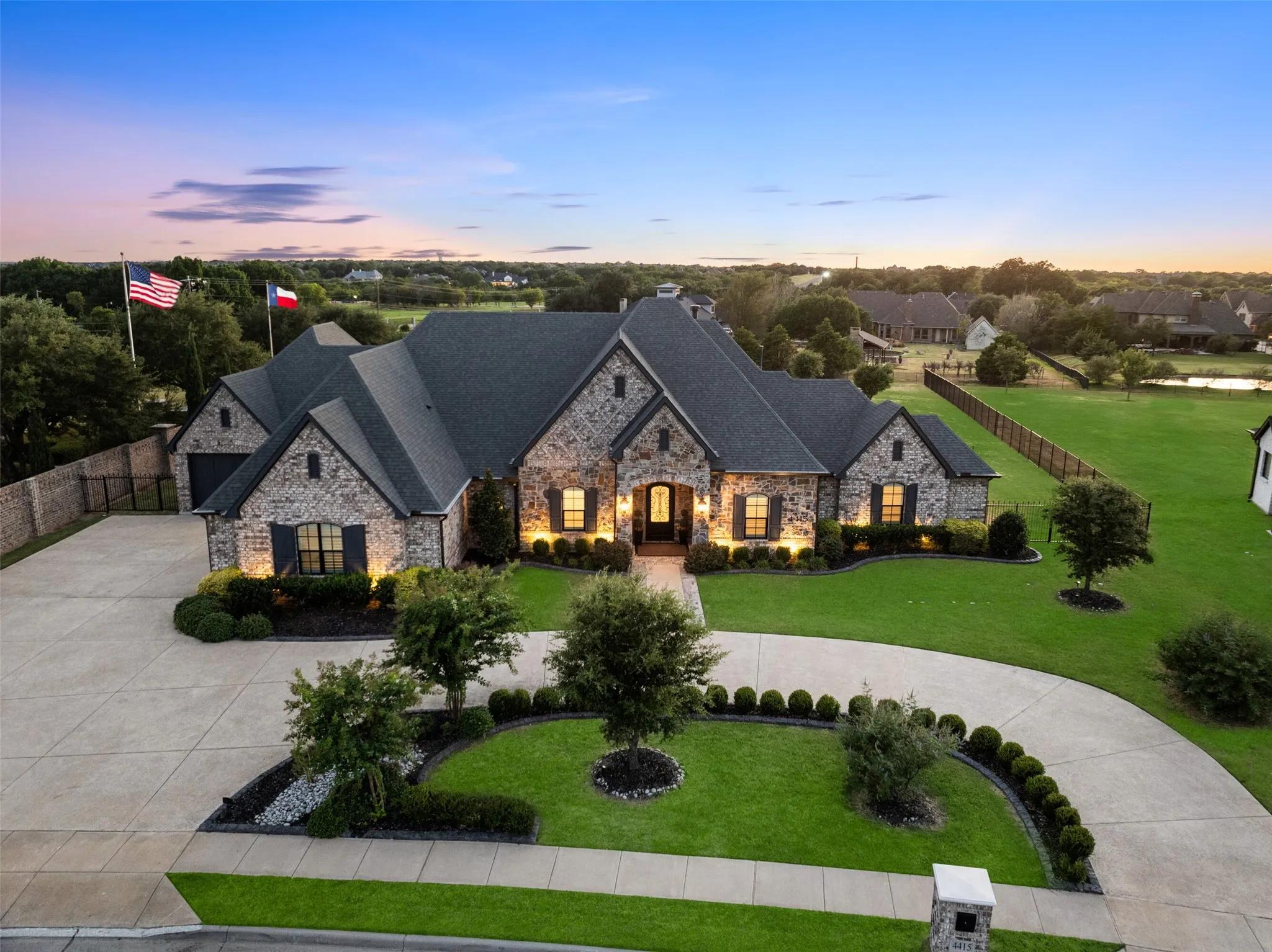 Single Family Residence For Sale in Collin County , 4415 American Pharoah Way, Celina, Texas 75009, 4 Bedroom, 5 Bathroom, 5 Garage spaces, 3,811 Sqft, built in 2021, mls#21355750, Real Estate Agent in Celina, Homes For Sale in Collin county, Homes For Sale in Celina, Realtor in Celina Texas, Real Estate Brokerage Independent Realty Texas, Luminita Cordes Realtor