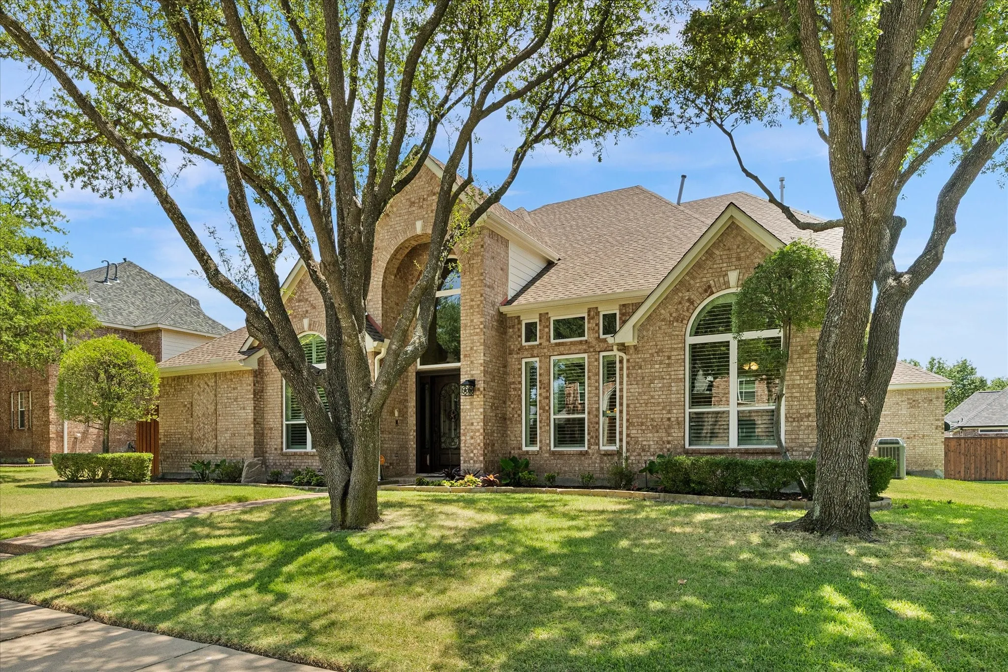Single Family Residence For Sale in Collin County , 4512 Jenkins Drive, Plano, Texas 75024, 4 Bedroom, 4 Bathroom, 4 Garage spaces, 3,415 Sqft, built in 1997, mls#21351480, Real Estate Agent in Plano, Homes For Sale in Collin county, Homes For Sale in Plano, Realtor in Plano Texas, Real Estate Brokerage Independent Realty Texas, Luminita Cordes Realtor