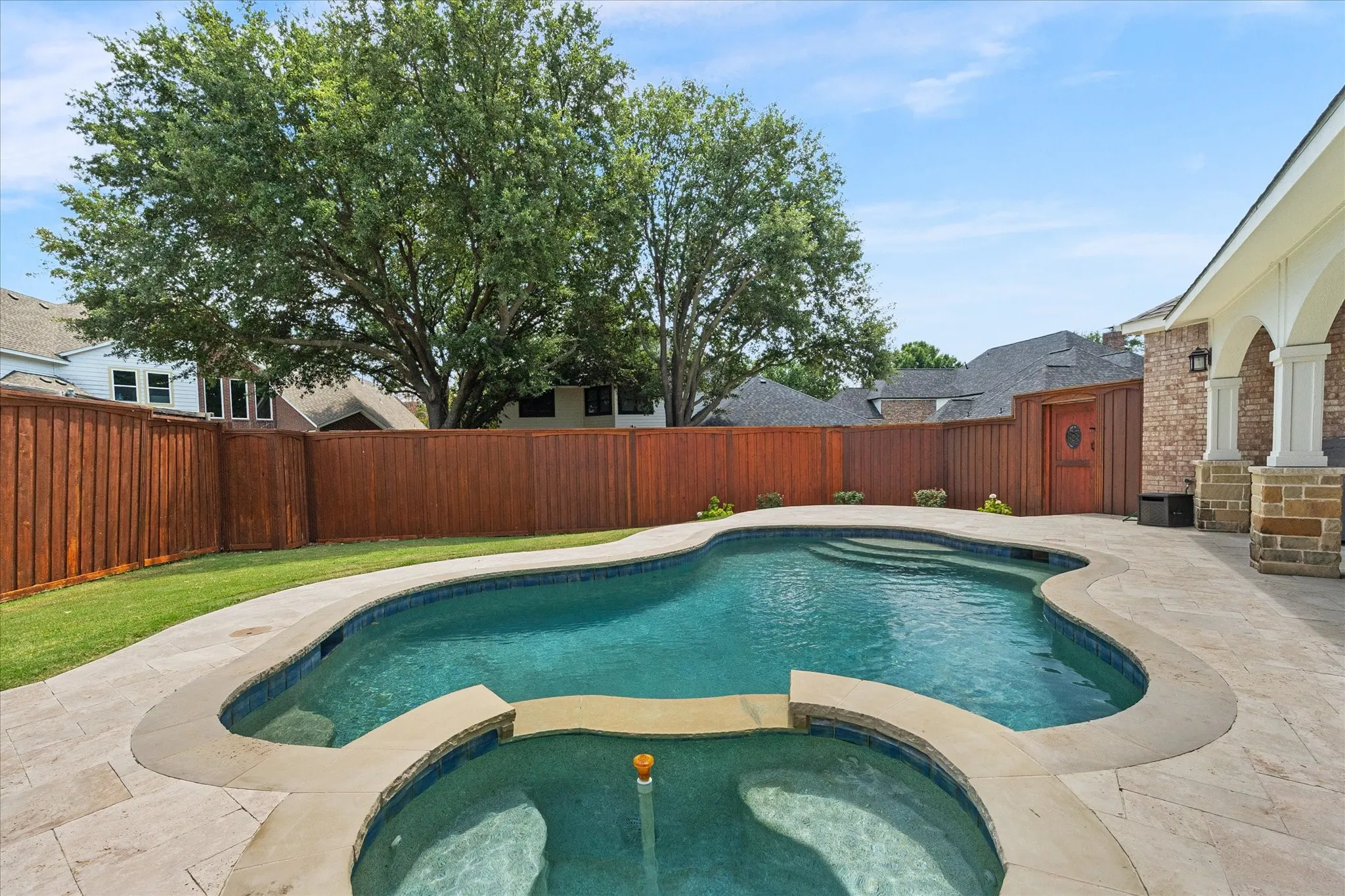 Single Family Residence For Sale in Collin County , 4512 Jenkins Drive, Plano, Texas 75024, 4 Bedroom, 4 Bathroom, 4 Garage spaces, 3,415 Sqft, built in 1997, mls#21351480, Real Estate Agent in Plano, Homes For Sale in Collin county, Homes For Sale in Plano, Realtor in Plano Texas, Real Estate Brokerage Independent Realty Texas, Luminita Cordes Realtor