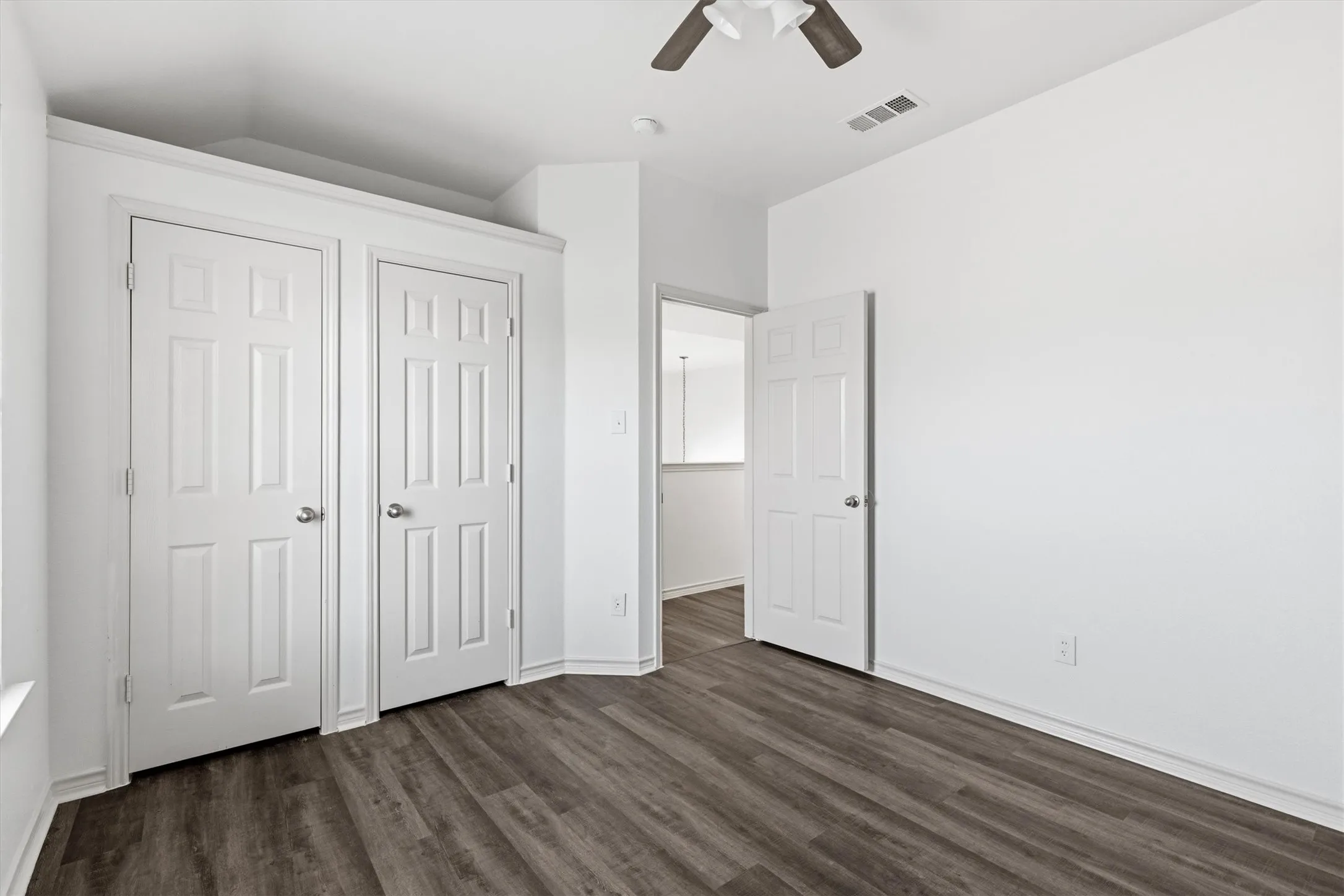 Single Family Residence For Sale in Collin County , 1332 Marwood Drive, Allen, Texas 75013, 4 Bedroom, 3 Bathroom, 2 Garage spaces, 2,274 Sqft, built in 2000, mls#21359602, Real Estate Agent in Allen, Homes For Sale in Collin county, Homes For Sale in Allen, Realtor in Allen Texas, Real Estate Brokerage Independent Realty Texas, Luminita Cordes Realtor