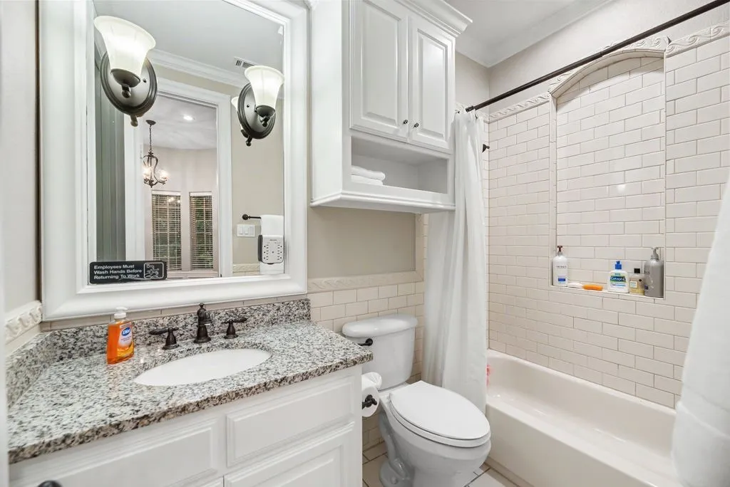 Single Family Residence For Sale in Tarrant County , 1851 Beam Drive, Southlake, Texas 76092, 5 Bedroom, 6 Bathroom, 4 Garage spaces, 6,115 Sqft, built in 2008, mls#21359752, Real Estate Agent in Southlake, Homes For Sale in Tarrant county, Homes For Sale in Southlake, Realtor in Southlake Texas, Real Estate Brokerage Independent Realty Texas, Luminita Cordes Realtor