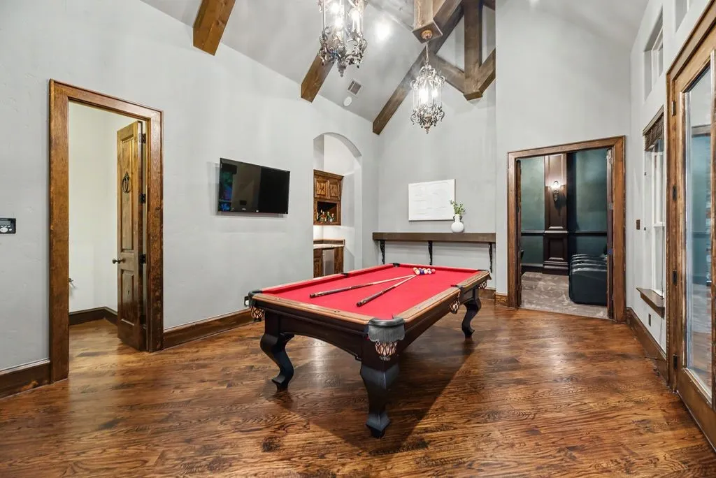 Single Family Residence For Sale in Tarrant County , 1851 Beam Drive, Southlake, Texas 76092, 5 Bedroom, 6 Bathroom, 4 Garage spaces, 6,115 Sqft, built in 2008, mls#21359752, Real Estate Agent in Southlake, Homes For Sale in Tarrant county, Homes For Sale in Southlake, Realtor in Southlake Texas, Real Estate Brokerage Independent Realty Texas, Luminita Cordes Realtor