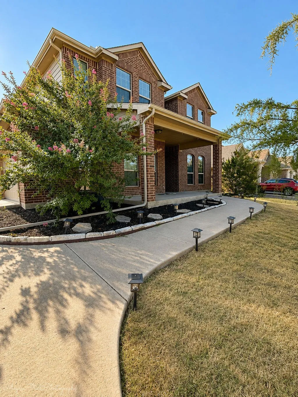 Single Family Residence For Sale in Parker County , 1533 Salado Trail, Weatherford, Texas 76087, 4 Bedroom, 3 Bathroom, 2 Garage spaces, 2,193 Sqft, built in 2013, mls#21358403, Real Estate Agent in Weatherford, Homes For Sale in Parker county, Homes For Sale in Weatherford, Realtor in Weatherford Texas, Real Estate Brokerage Independent Realty Texas, Luminita Cordes Realtor