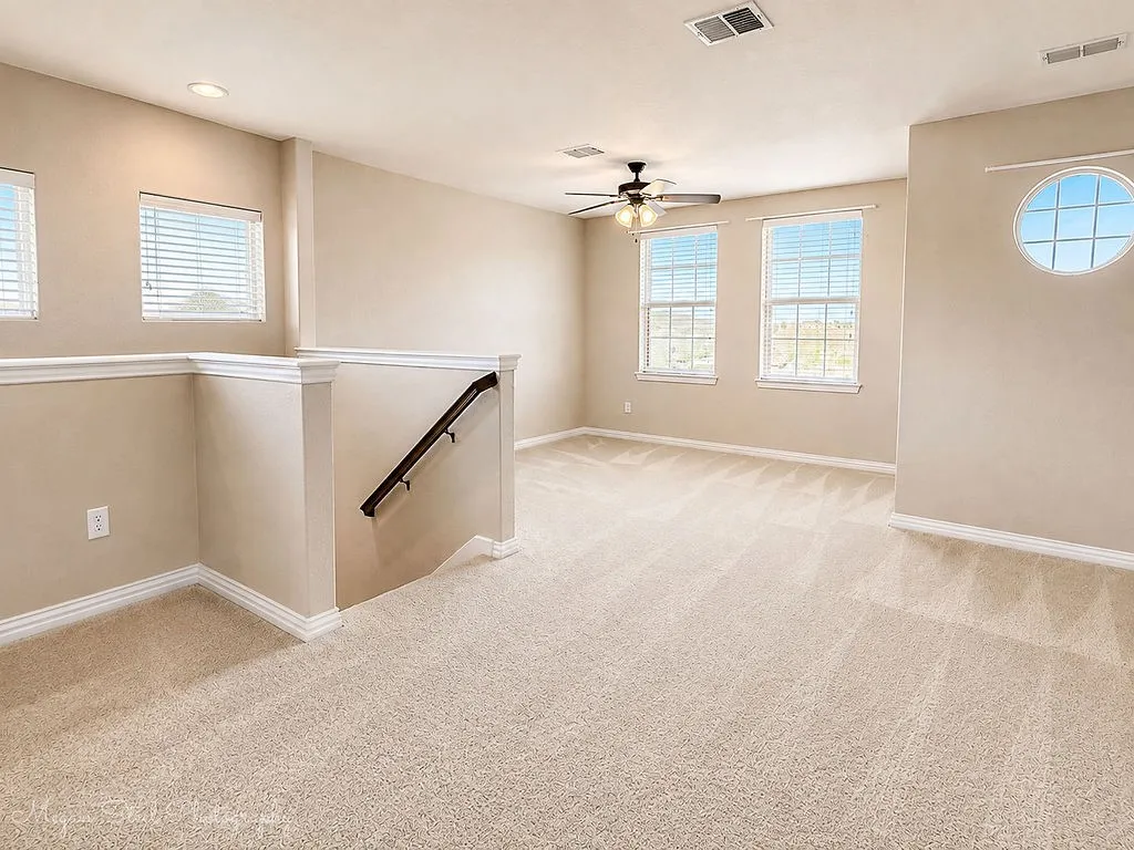 Single Family Residence For Sale in Parker County , 1533 Salado Trail, Weatherford, Texas 76087, 4 Bedroom, 3 Bathroom, 2 Garage spaces, 2,193 Sqft, built in 2013, mls#21358403, Real Estate Agent in Weatherford, Homes For Sale in Parker county, Homes For Sale in Weatherford, Realtor in Weatherford Texas, Real Estate Brokerage Independent Realty Texas, Luminita Cordes Realtor