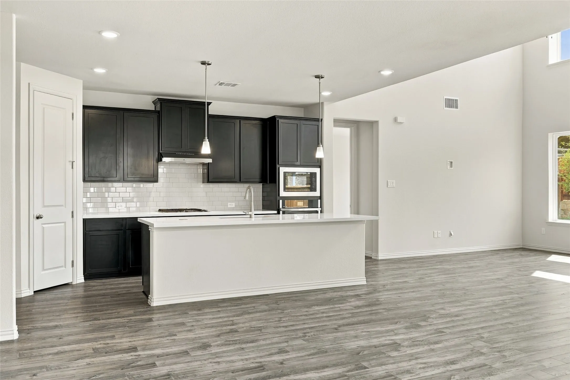 Single Family Residence For Sale in Denton County , 936 Alberta Spruce Road, Fort Worth, Texas 76247, 4 Bedroom, 4 Bathroom, 2 Garage spaces, 3,504 Sqft, built in 2026, mls#21359207, Real Estate Agent in Fort Worth, Homes For Sale in Denton county, Homes For Sale in Fort Worth, Realtor in Fort Worth Texas, Real Estate Brokerage Independent Realty Texas, Luminita Cordes Realtor