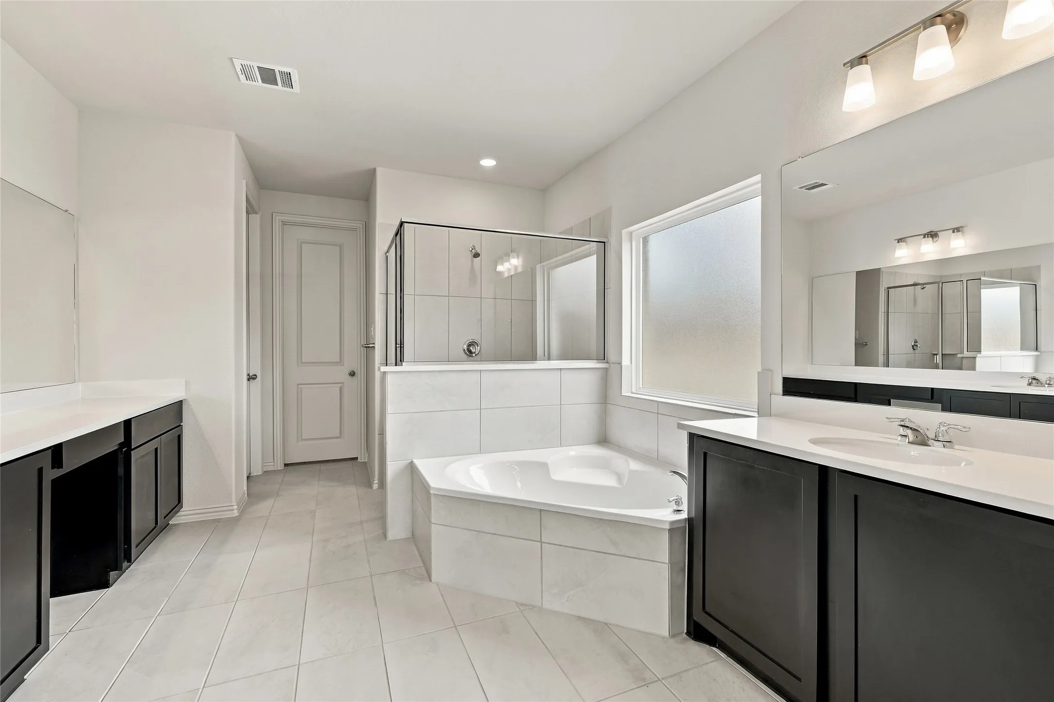 Single Family Residence For Sale in Denton County , 936 Alberta Spruce Road, Fort Worth, Texas 76247, 4 Bedroom, 4 Bathroom, 2 Garage spaces, 3,504 Sqft, built in 2026, mls#21359207, Real Estate Agent in Fort Worth, Homes For Sale in Denton county, Homes For Sale in Fort Worth, Realtor in Fort Worth Texas, Real Estate Brokerage Independent Realty Texas, Luminita Cordes Realtor