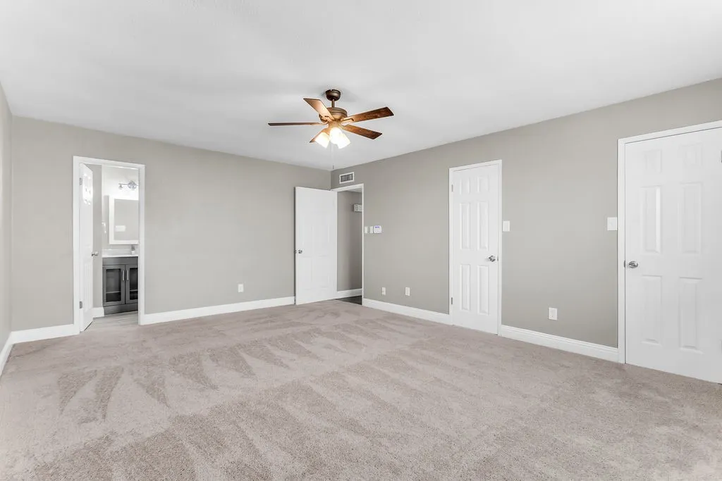 Single Family Residence For Rent in Denton County , 5264 Pruitt Drive, The Colony, Texas 75056, 3 Bedroom, 2 Bathroom, 2 Garage spaces, 1,881 Sqft, built in 1983, mls#21356626, Real Estate Agent in The Colony, Homes For Rent in Denton county, Homes For Rent in The Colony, Realtor in The Colony Texas, Real Estate Brokerage Independent Realty Texas, Luminita Cordes Realtor