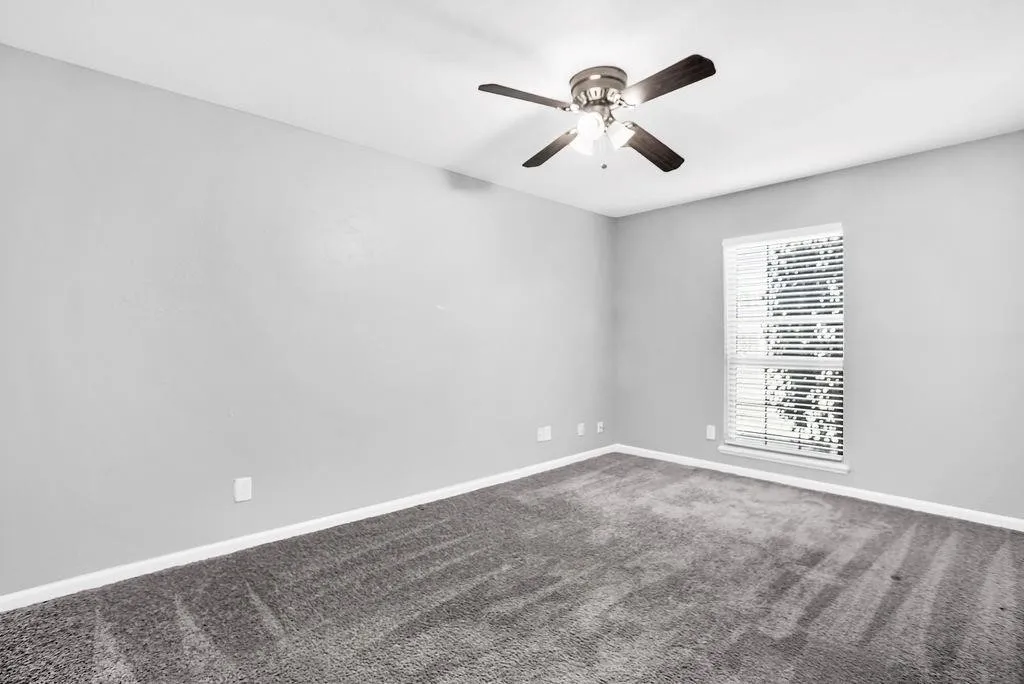 Single Family Residence For Rent in Denton County , 5613 Truitt Street, The Colony, Texas 75056, 3 Bedroom, 2 Bathroom, 2 Garage spaces, 1,711 Sqft, built in 1983, mls#21356520, Real Estate Agent in The Colony, Homes For Rent in Denton county, Homes For Rent in The Colony, Realtor in The Colony Texas, Real Estate Brokerage Independent Realty Texas, Luminita Cordes Realtor