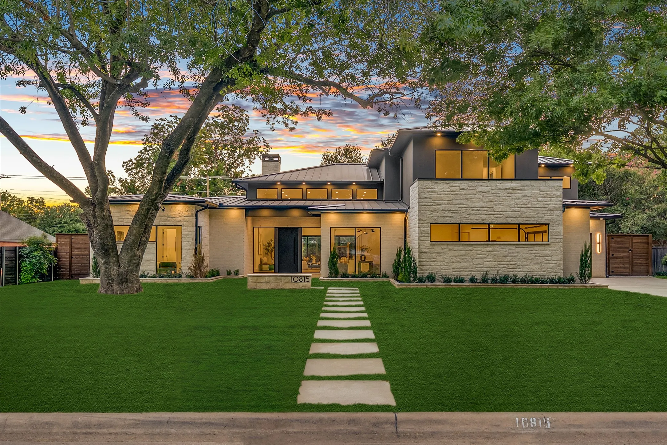 Single Family Residence For Sale in Dallas County , 10815 Pinocchio Drive, Dallas, Texas 75229, 5 Bedroom, 7 Bathroom, 3 Garage spaces, 5,592 Sqft, built in 2026, mls#21359501, Real Estate Agent in Dallas, Homes For Sale in Dallas county, Homes For Sale in Dallas, Realtor in Dallas Texas, Real Estate Brokerage Independent Realty Texas, Luminita Cordes Realtor