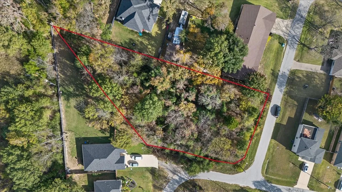 Unimproved Land For Sale in Henderson County , 720 Oahu Loop, Tool, Texas 75143, 0, 0, Garage spaces, 0 Sqft, built in 0, Price $32,000, mls#21359074, Real Estate Agent in Tool, Homes For Sale in Henderson county, Homes For Sale in Tool, Realtor in Tool Texas, Real Estate Brokerage Independent Realty Texas, Luminita Cordes Realtor