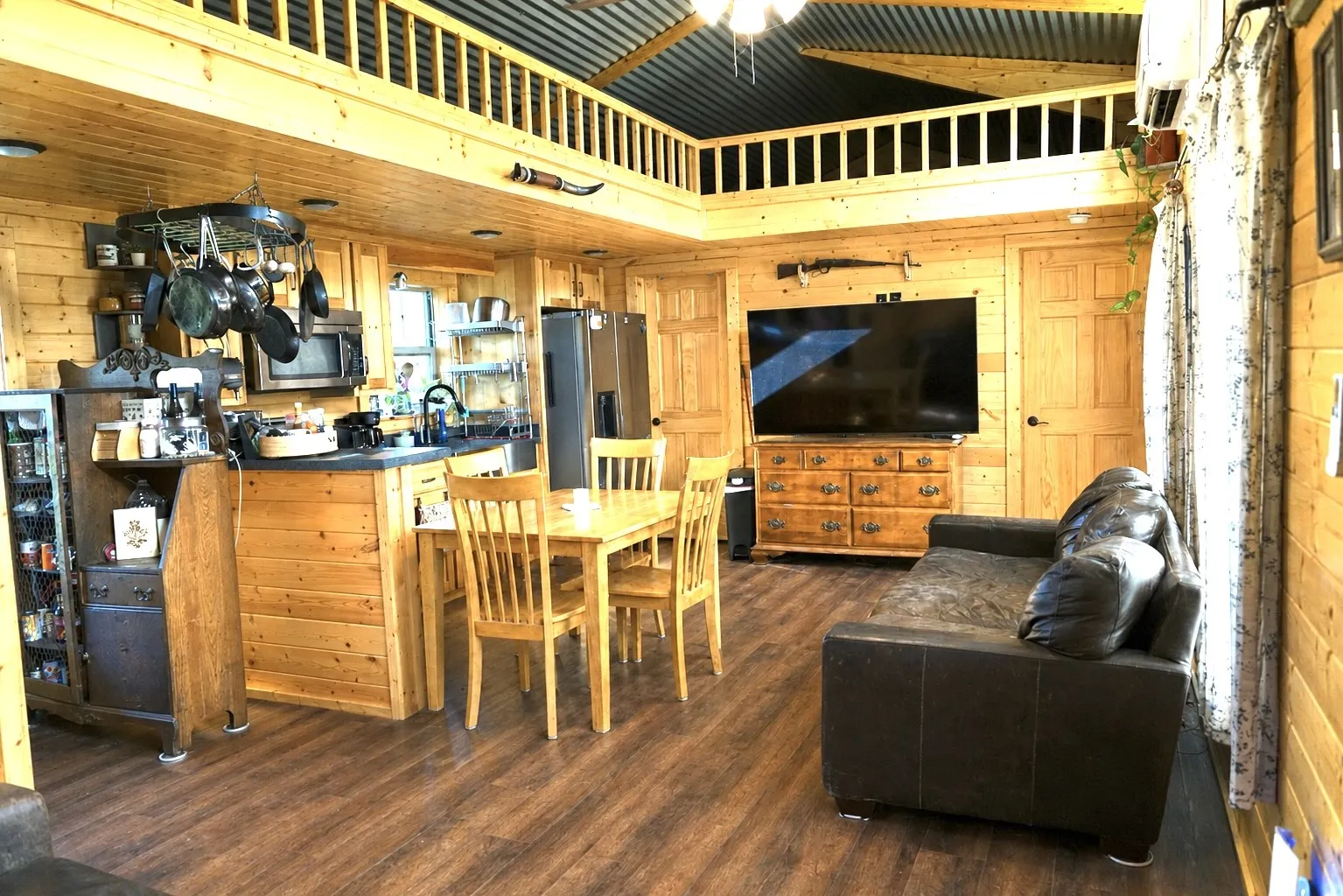 Single Family Residence For Sale in Somervell County , 1394 County Road 313 Spur, Glen Rose, Texas 76043, 2 Bedroom, 2 Bathroom, Garage spaces, 1,270 Sqft, built in 2022, mls#21358902, Real Estate Agent in Glen Rose, Homes For Sale in Somervell county, Homes For Sale in Glen Rose, Realtor in Glen Rose Texas, Real Estate Brokerage Independent Realty Texas, Luminita Cordes Realtor