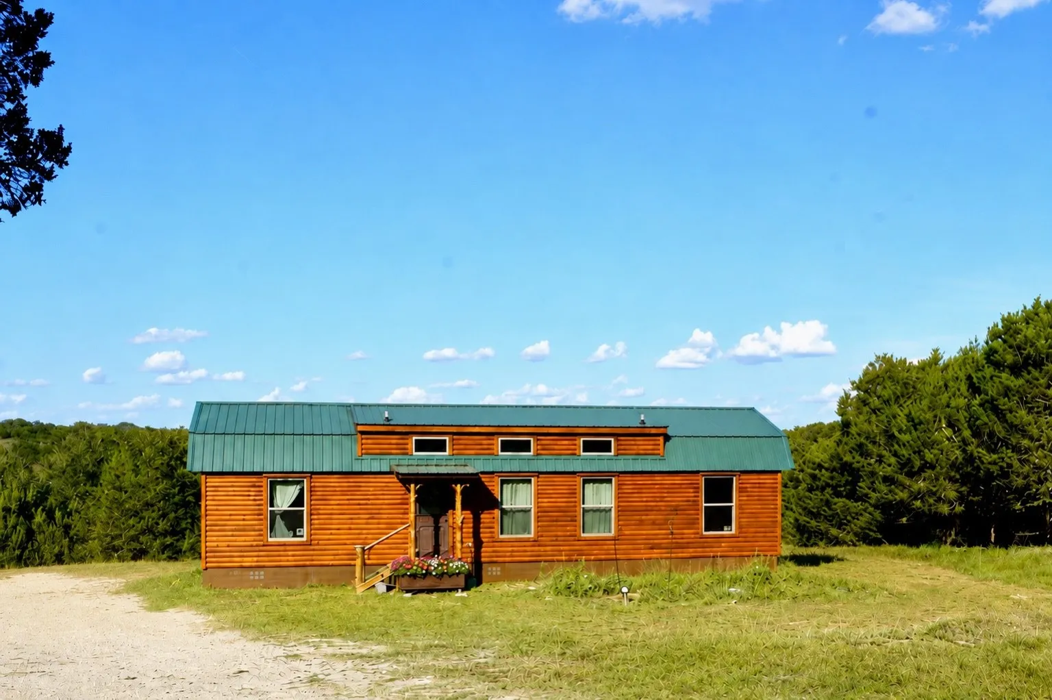 Single Family Residence For Sale in Somervell County , 1394 County Road 313 Spur, Glen Rose, Texas 76043, 2 Bedroom, 2 Bathroom, Garage spaces, 1,270 Sqft, built in 2022, mls#21358902, Real Estate Agent in Glen Rose, Homes For Sale in Somervell county, Homes For Sale in Glen Rose, Realtor in Glen Rose Texas, Real Estate Brokerage Independent Realty Texas, Luminita Cordes Realtor