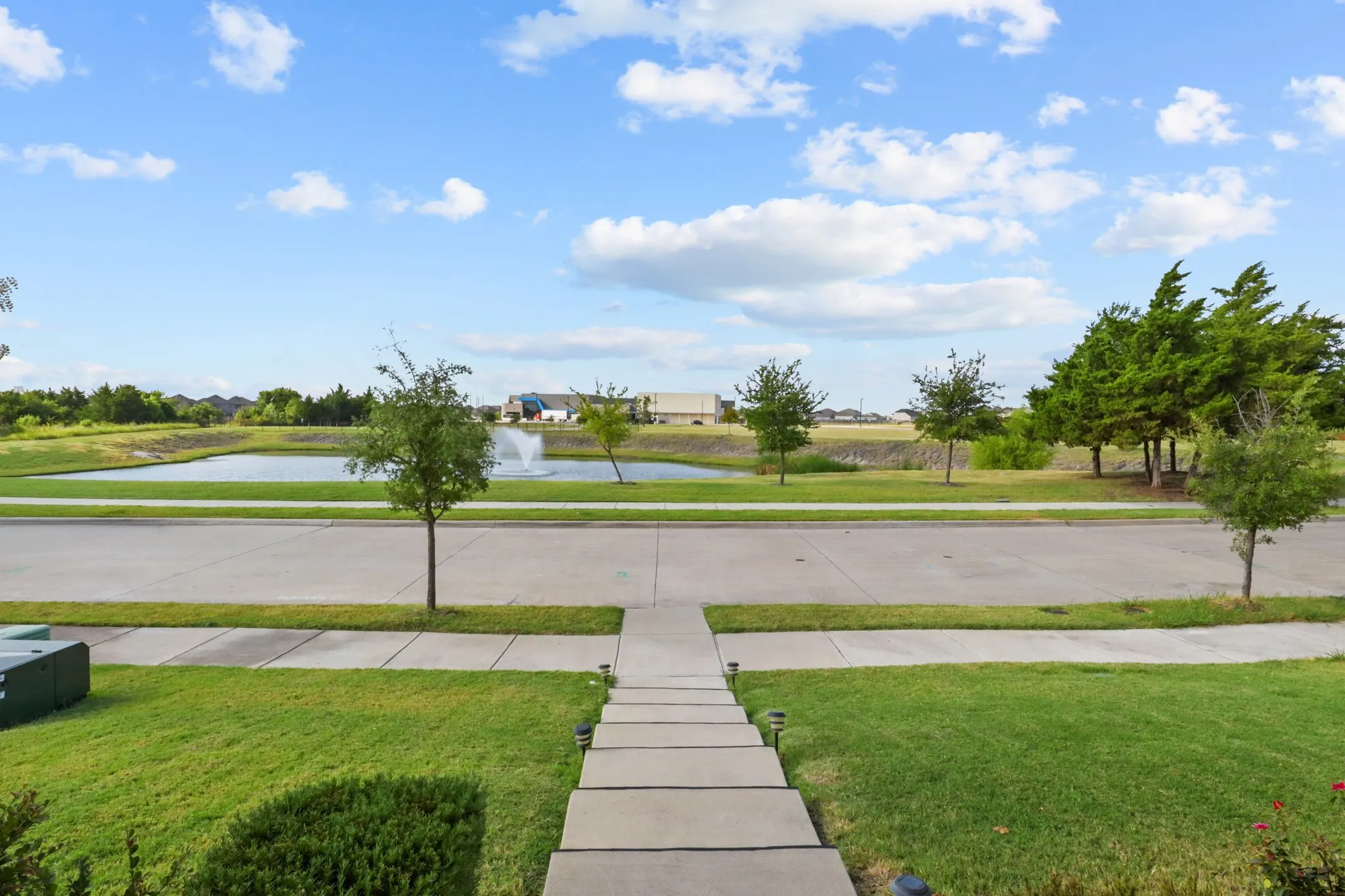 Single Family Residence For Sale in Kaufman County , 2994 Cedeno Drive, Forney, Texas 75126, 3 Bedroom, 2 Bathroom, 2 Garage spaces, 1,461 Sqft, built in 2021, mls#21357938, Real Estate Agent in Forney, Homes For Sale in Kaufman county, Homes For Sale in Forney, Realtor in Forney Texas, Real Estate Brokerage Independent Realty Texas, Luminita Cordes Realtor