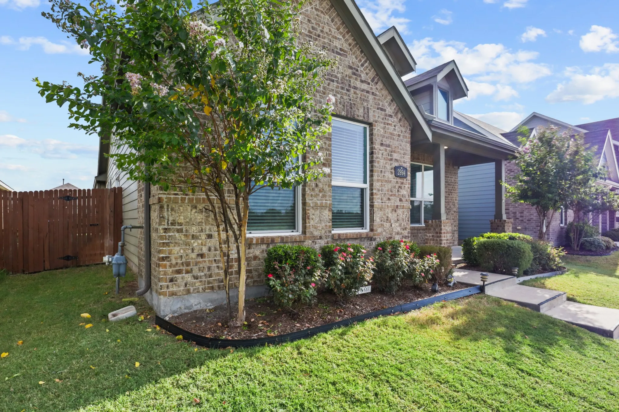 Single Family Residence For Sale in Kaufman County , 2994 Cedeno Drive, Forney, Texas 75126, 3 Bedroom, 2 Bathroom, 2 Garage spaces, 1,461 Sqft, built in 2021, mls#21357938, Real Estate Agent in Forney, Homes For Sale in Kaufman county, Homes For Sale in Forney, Realtor in Forney Texas, Real Estate Brokerage Independent Realty Texas, Luminita Cordes Realtor