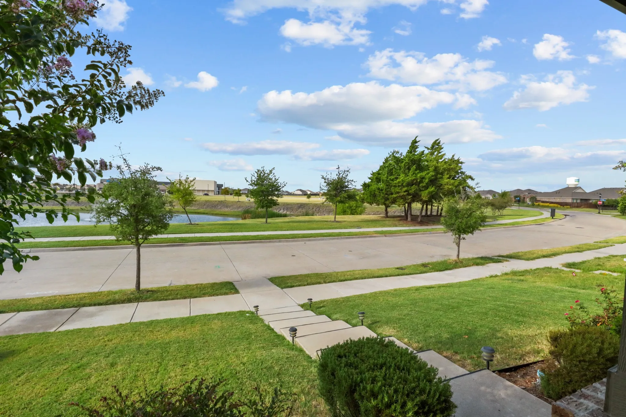 Single Family Residence For Sale in Kaufman County , 2994 Cedeno Drive, Forney, Texas 75126, 3 Bedroom, 2 Bathroom, 2 Garage spaces, 1,461 Sqft, built in 2021, mls#21357938, Real Estate Agent in Forney, Homes For Sale in Kaufman county, Homes For Sale in Forney, Realtor in Forney Texas, Real Estate Brokerage Independent Realty Texas, Luminita Cordes Realtor