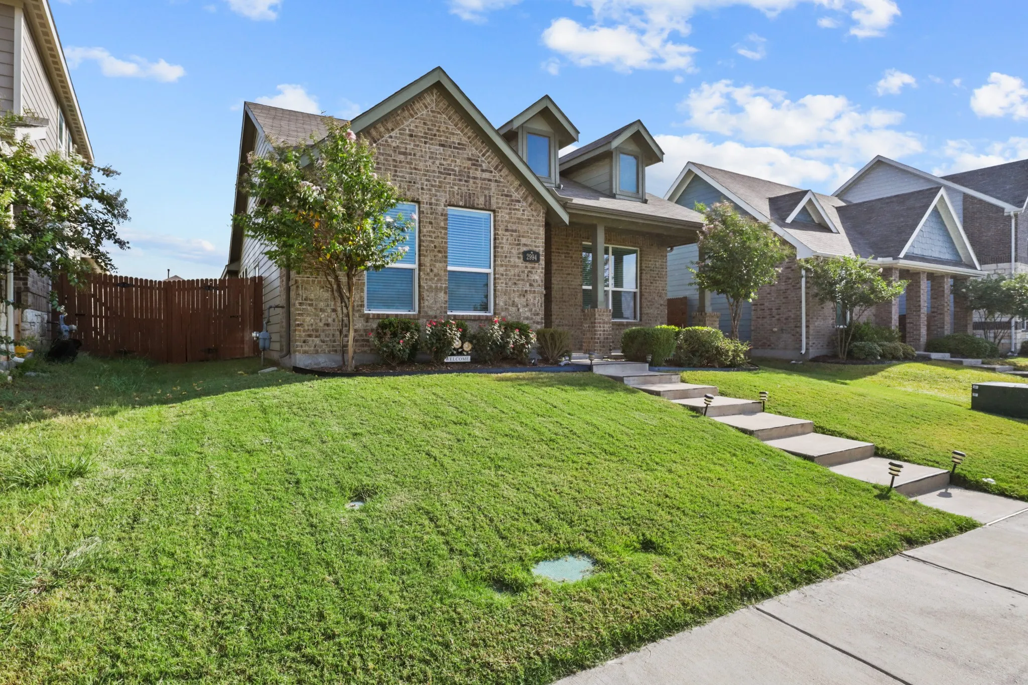 Single Family Residence For Sale in Kaufman County , 2994 Cedeno Drive, Forney, Texas 75126, 3 Bedroom, 2 Bathroom, 2 Garage spaces, 1,461 Sqft, built in 2021, mls#21357938, Real Estate Agent in Forney, Homes For Sale in Kaufman county, Homes For Sale in Forney, Realtor in Forney Texas, Real Estate Brokerage Independent Realty Texas, Luminita Cordes Realtor