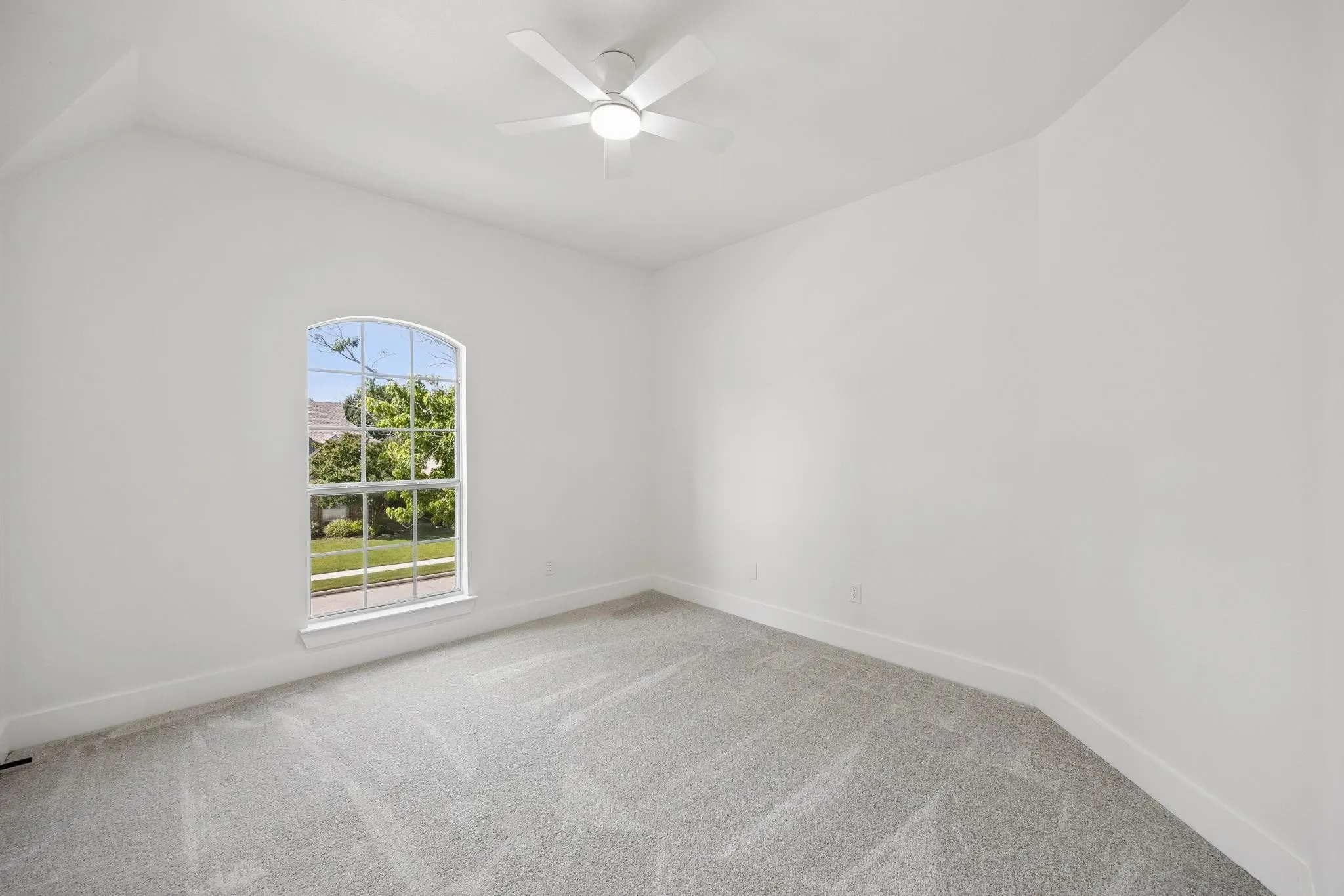 Single Family Residence For Sale in Collin County , 3409 Burnet Drive, Plano, Texas 75025, 4 Bedroom, 4 Bathroom, 2 Garage spaces, 3,397 Sqft, built in 1999, mls#21359767, Real Estate Agent in Plano, Homes For Sale in Collin county, Homes For Sale in Plano, Realtor in Plano Texas, Real Estate Brokerage Independent Realty Texas, Luminita Cordes Realtor