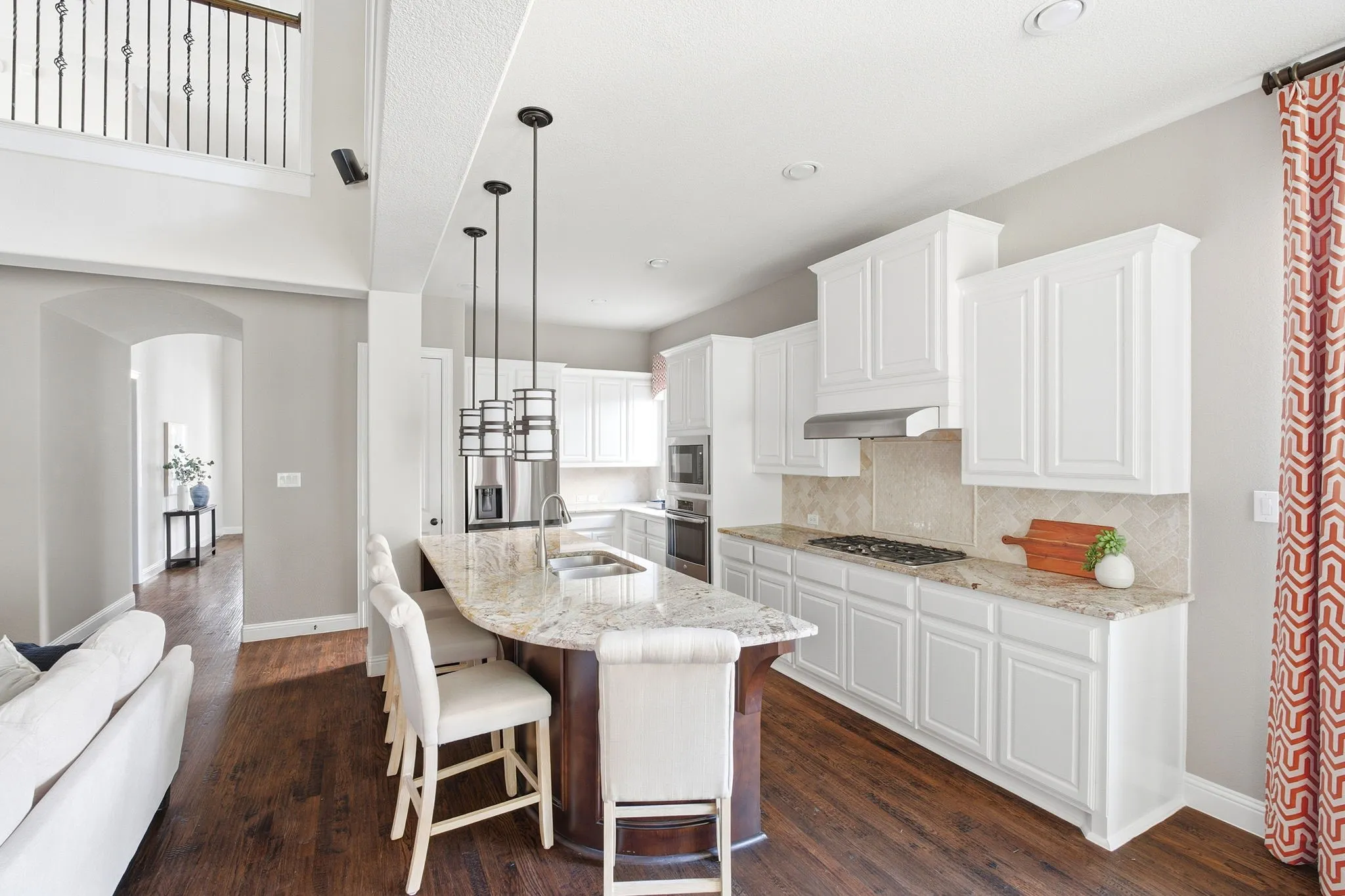 Single Family Residence For Sale in Collin County , 2724 Piersall Drive, Mc Kinney, Texas 75072, 4 Bedroom, 3 Bathroom, 2 Garage spaces, 3,184 Sqft, built in 2014, mls#21351331, Real Estate Agent in Mc Kinney, Homes For Sale in Collin county, Homes For Sale in Mc Kinney, Realtor in Mc Kinney Texas, Real Estate Brokerage Independent Realty Texas, Luminita Cordes Realtor