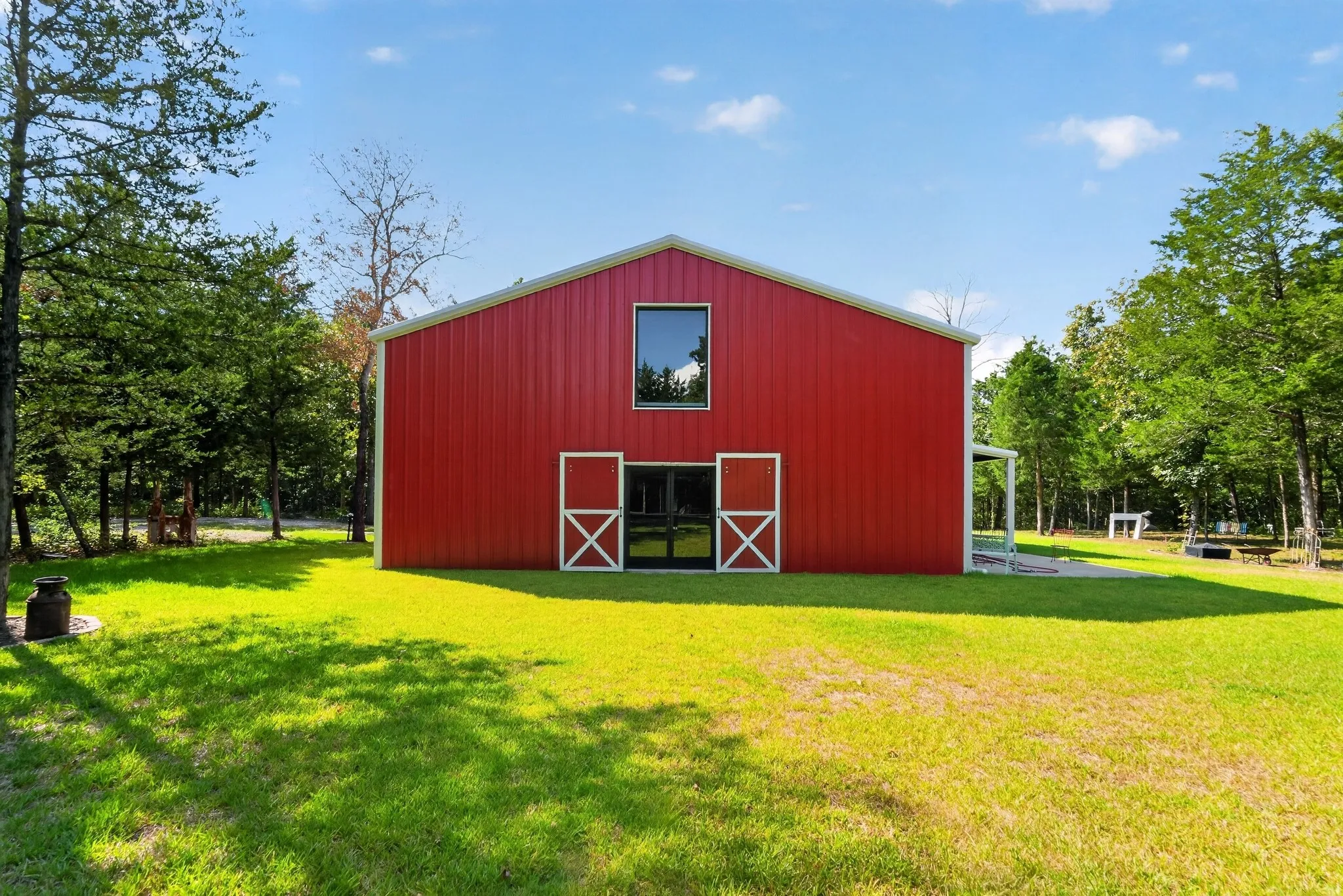 Farm For Sale in Van Zandt County , 735 County Road 3211, Wills Point, Texas 75169, 1 Bedroom, 5 Bathroom, Garage spaces, 3,200 Sqft, built in 2023, mls#21359816, Real Estate Agent in Wills Point, Homes For Sale in Van Zandt county, Homes For Sale in Wills Point, Realtor in Wills Point Texas, Real Estate Brokerage Independent Realty Texas, Luminita Cordes Realtor