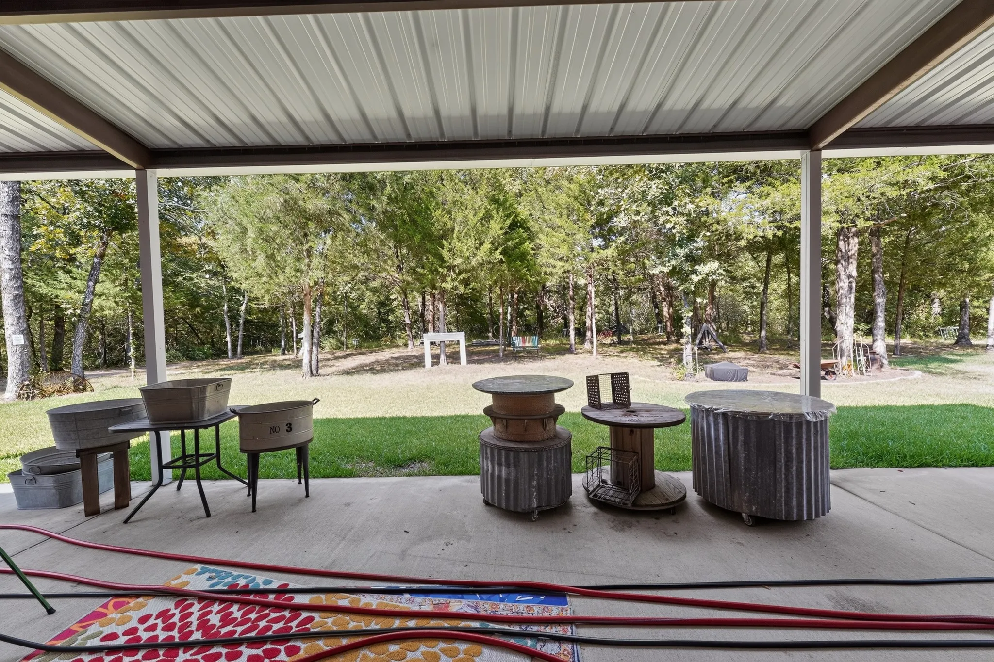 Farm For Sale in Van Zandt County , 735 County Road 3211, Wills Point, Texas 75169, 1 Bedroom, 5 Bathroom, Garage spaces, 3,200 Sqft, built in 2023, mls#21359816, Real Estate Agent in Wills Point, Homes For Sale in Van Zandt county, Homes For Sale in Wills Point, Realtor in Wills Point Texas, Real Estate Brokerage Independent Realty Texas, Luminita Cordes Realtor