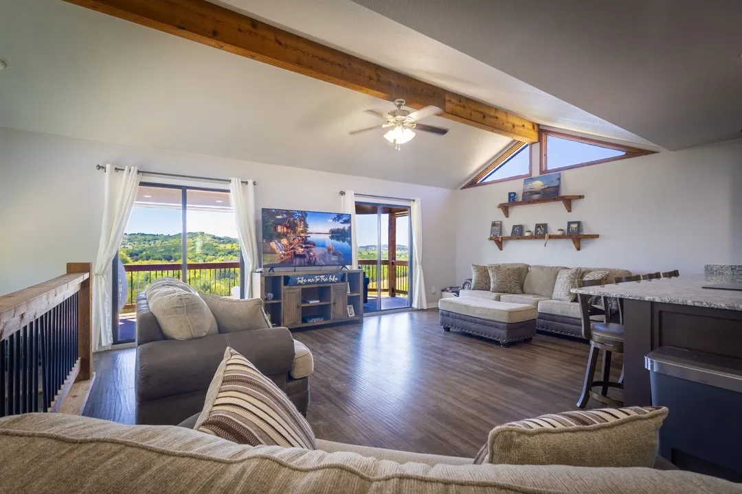 Great Light & Bright Open Concept Living Space