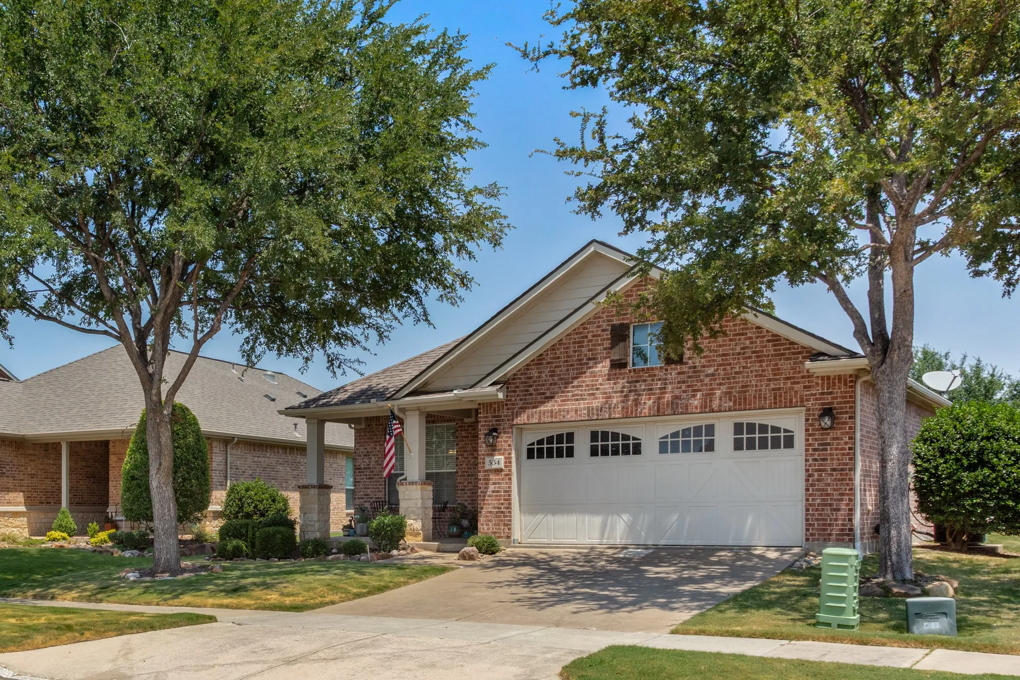 Single Family Residence For Sale in Denton County , 534 Rockledge Court, Frisco, Texas 75036, 3 Bedroom, 2 Bathroom, 2 Garage spaces, 1,676 Sqft, built in 2006, mls#21351708, Real Estate Agent in Frisco, Homes For Sale in Denton county, Homes For Sale in Frisco, Realtor in Frisco Texas, Real Estate Brokerage Independent Realty Texas, Luminita Cordes Realtor