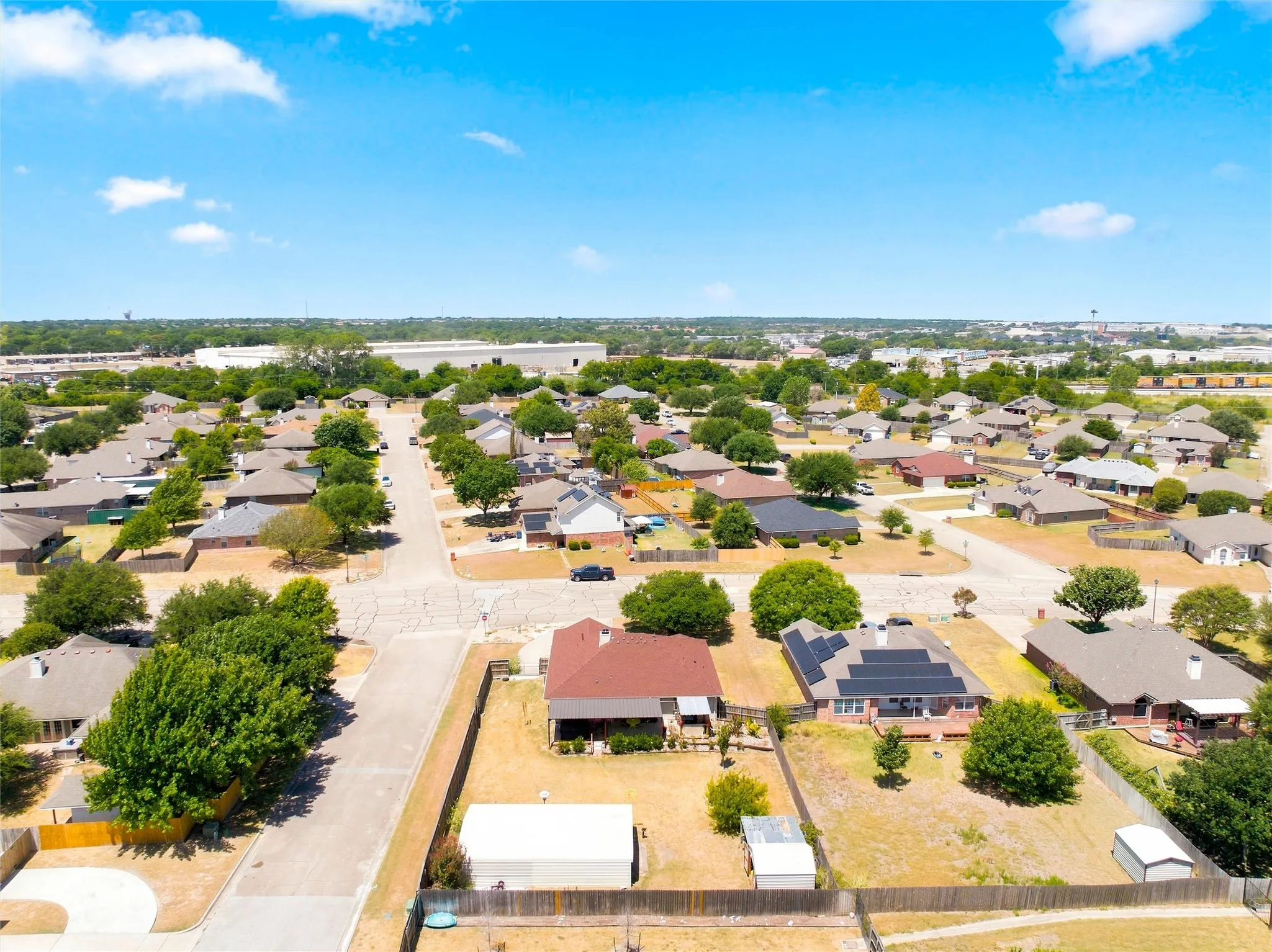 Single Family Residence For Sale in Mc Lennan County , 601 Sapphire Boulevard, Hewitt, Texas 76643, 3 Bedroom, 2 Bathroom, 2 Garage spaces, 1,533 Sqft, built in 2004, mls#21358775, Real Estate Agent in Hewitt, Homes For Sale in Mc Lennan county, Homes For Sale in Hewitt, Realtor in Hewitt Texas, Real Estate Brokerage Independent Realty Texas, Luminita Cordes Realtor