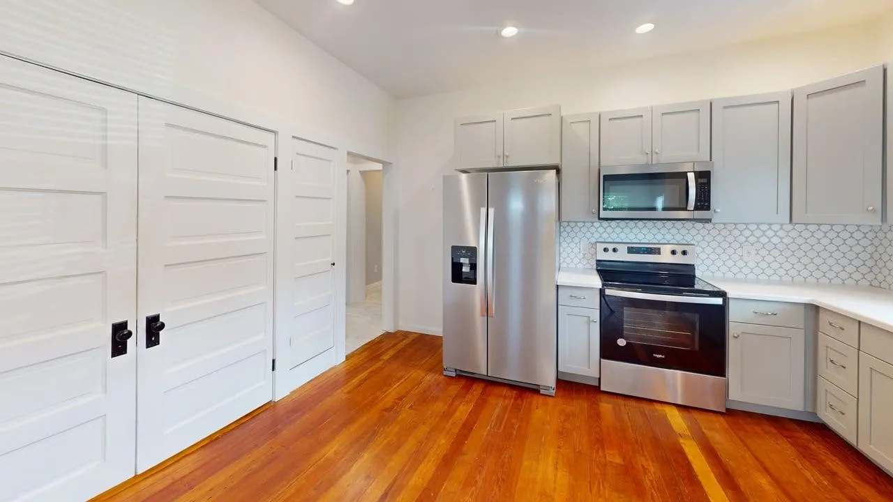 Single Family Residence For Sale in Mc Culloch County , 505 W 11th Street, Brady, Texas 76825, 3 Bedroom, 2 Bathroom, Garage spaces, 1,177 Sqft, built in 1940, Price $183,000, mls#21359824, Real Estate Agent in Brady, Homes For Sale in Mc Culloch county, Homes For Sale in Brady, Realtor in Brady Texas, Real Estate Brokerage Independent Realty Texas, Luminita Cordes Realtor