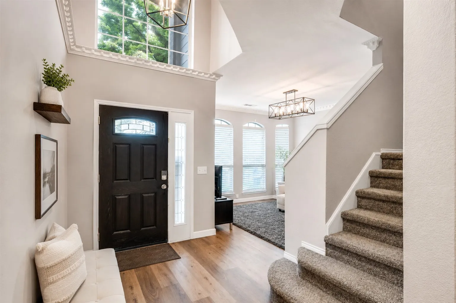 Single Family Residence For Sale in Denton County , 2617 Cowboy Trail, Little Elm, Texas 75068, 4 Bedroom, 3 Bathroom, 2 Garage spaces, 2,849 Sqft, built in 2001, mls#21359604, Real Estate Agent in Little Elm, Homes For Sale in Denton county, Homes For Sale in Little Elm, Realtor in Little Elm Texas, Real Estate Brokerage Independent Realty Texas, Luminita Cordes Realtor