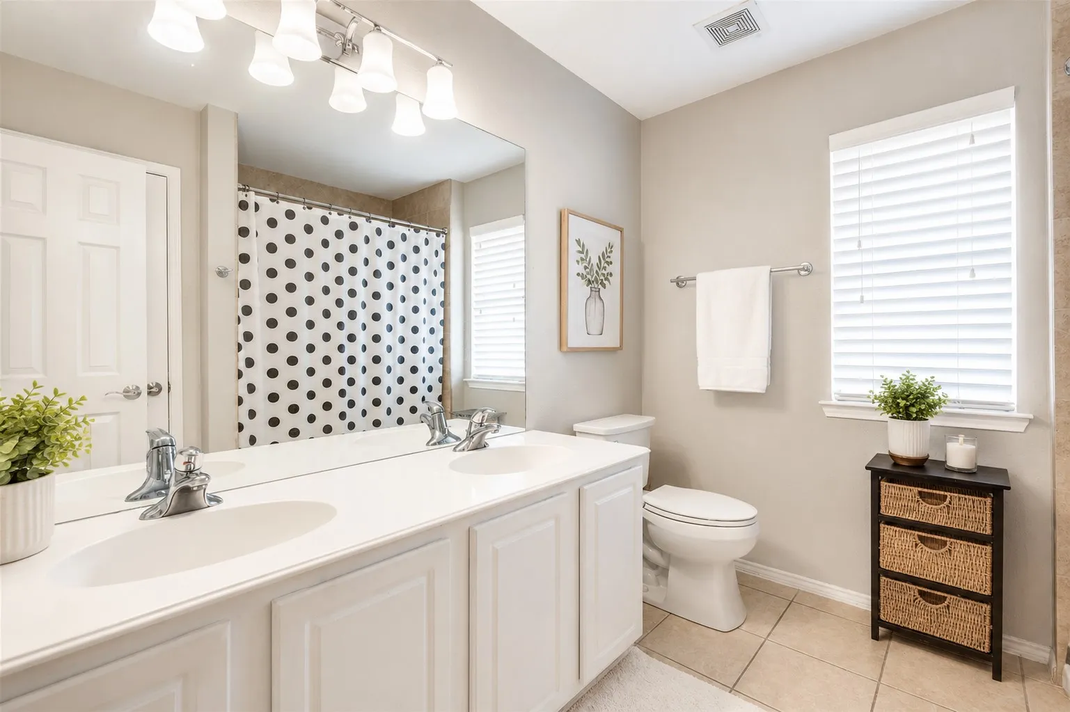 full bathroom