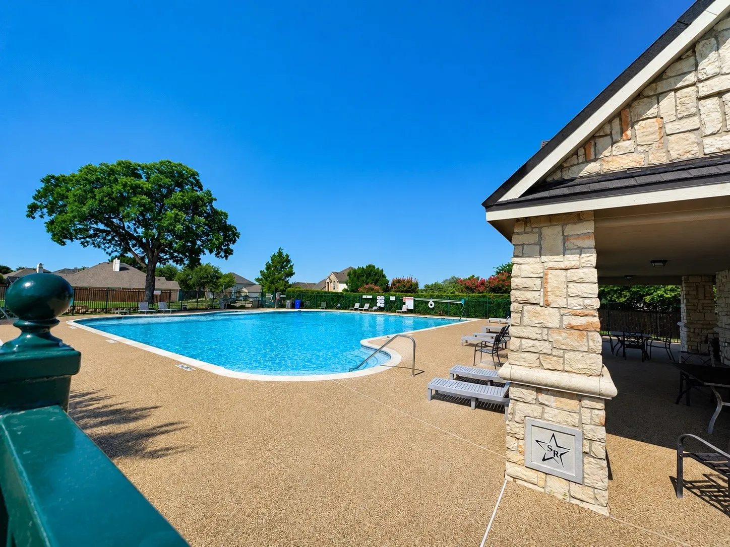 Single Family Residence For Sale in Denton County , 2617 Cowboy Trail, Little Elm, Texas 75068, 4 Bedroom, 3 Bathroom, 2 Garage spaces, 2,849 Sqft, built in 2001, mls#21359604, Real Estate Agent in Little Elm, Homes For Sale in Denton county, Homes For Sale in Little Elm, Realtor in Little Elm Texas, Real Estate Brokerage Independent Realty Texas, Luminita Cordes Realtor