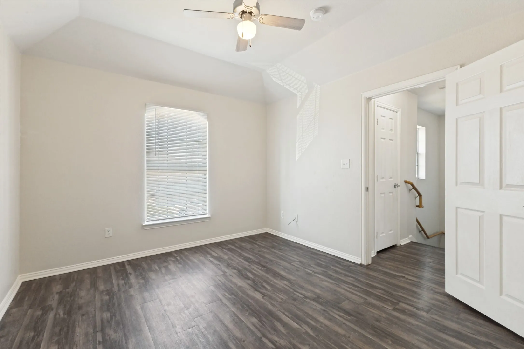 Duplex For Rent in Collin County , 224 Wyndham Meadows Way, Wylie, Texas 75098, 3 Bedroom, 3 Bathroom, 1 Garage spaces, 1,304 Sqft, built in 2003, mls#21359030, Real Estate Agent in Wylie, Homes For Rent in Collin county, Homes For Rent in Wylie, Realtor in Wylie Texas, Real Estate Brokerage Independent Realty Texas, Luminita Cordes Realtor
