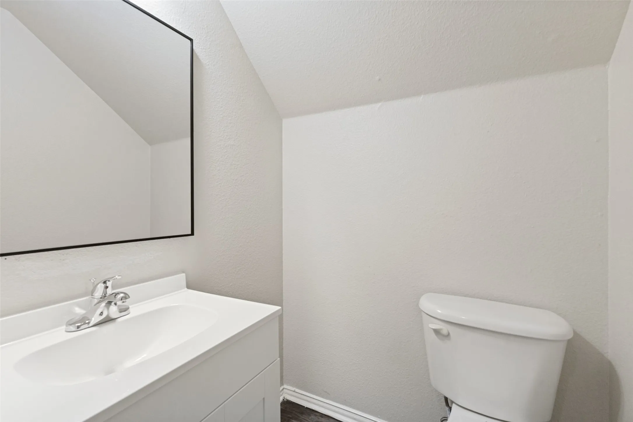 Duplex For Rent in Collin County , 224 Wyndham Meadows Way, Wylie, Texas 75098, 3 Bedroom, 3 Bathroom, 1 Garage spaces, 1,304 Sqft, built in 2003, mls#21359030, Real Estate Agent in Wylie, Homes For Rent in Collin county, Homes For Rent in Wylie, Realtor in Wylie Texas, Real Estate Brokerage Independent Realty Texas, Luminita Cordes Realtor