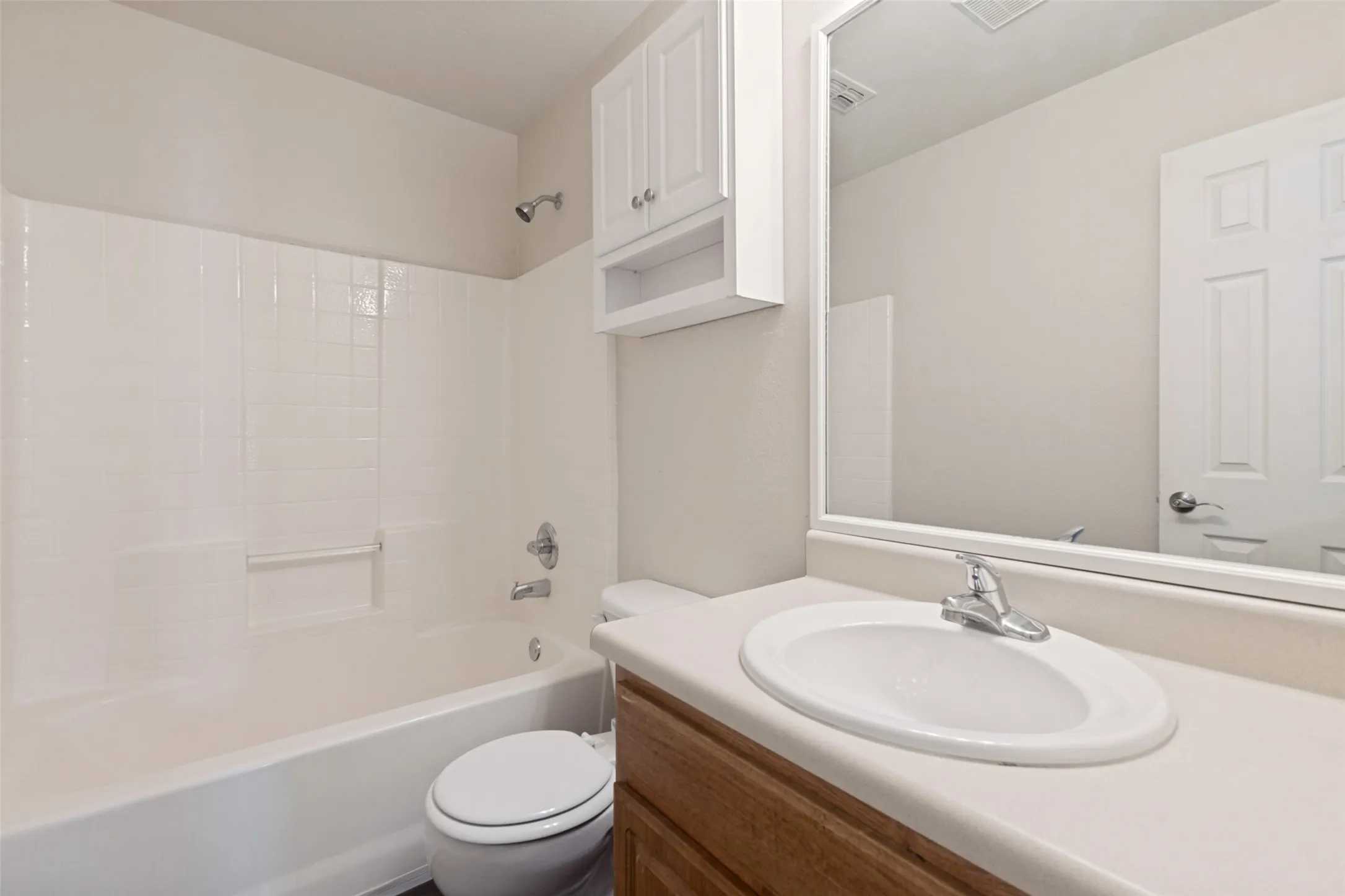 Duplex For Rent in Collin County , 224 Wyndham Meadows Way, Wylie, Texas 75098, 3 Bedroom, 3 Bathroom, 1 Garage spaces, 1,304 Sqft, built in 2003, mls#21359030, Real Estate Agent in Wylie, Homes For Rent in Collin county, Homes For Rent in Wylie, Realtor in Wylie Texas, Real Estate Brokerage Independent Realty Texas, Luminita Cordes Realtor